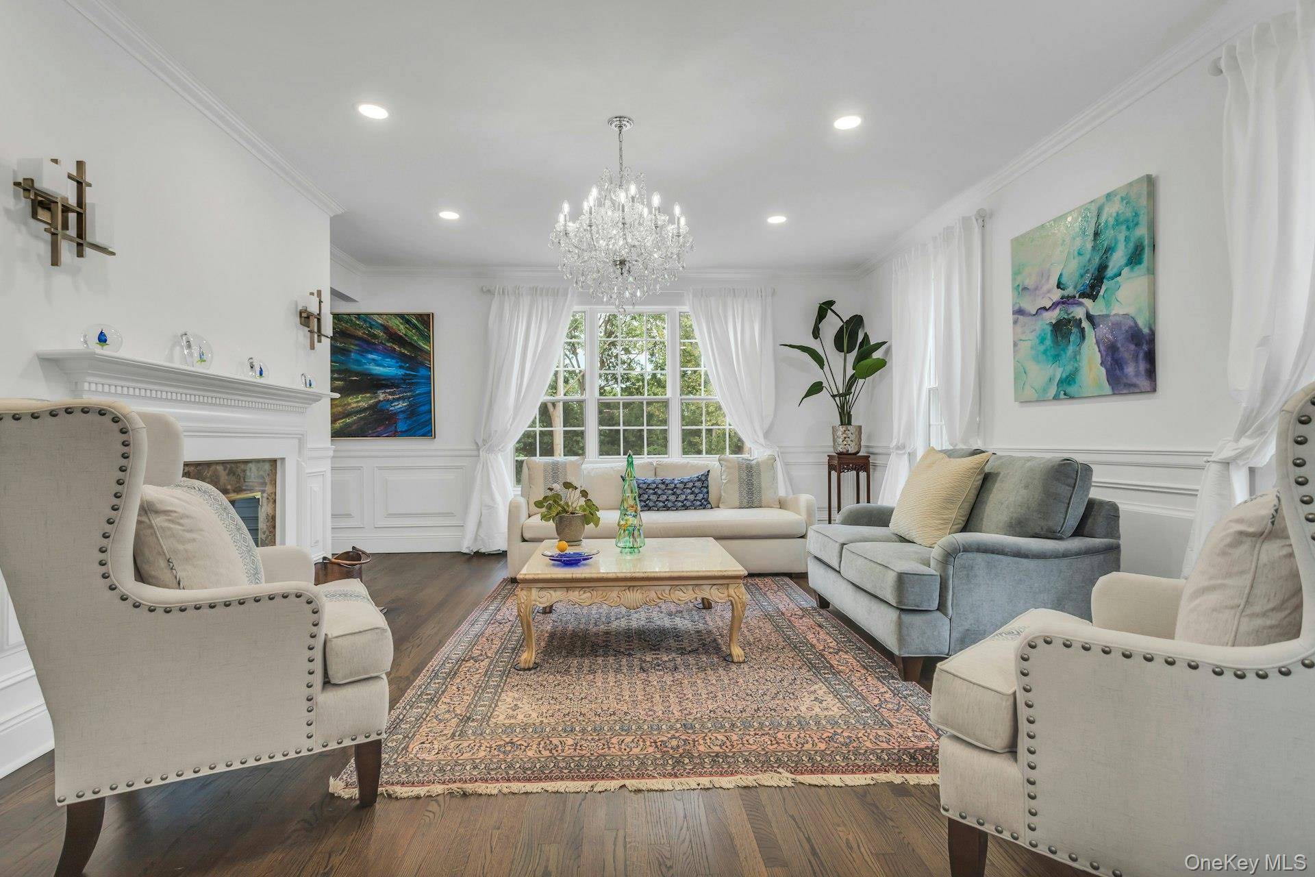 Glen Cove, NY 11542,16 Robin CT