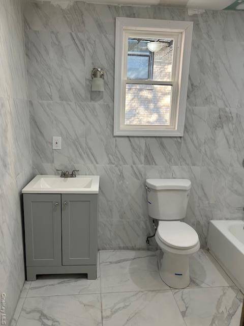 Mount Vernon, NY 10550,12 Martens PL