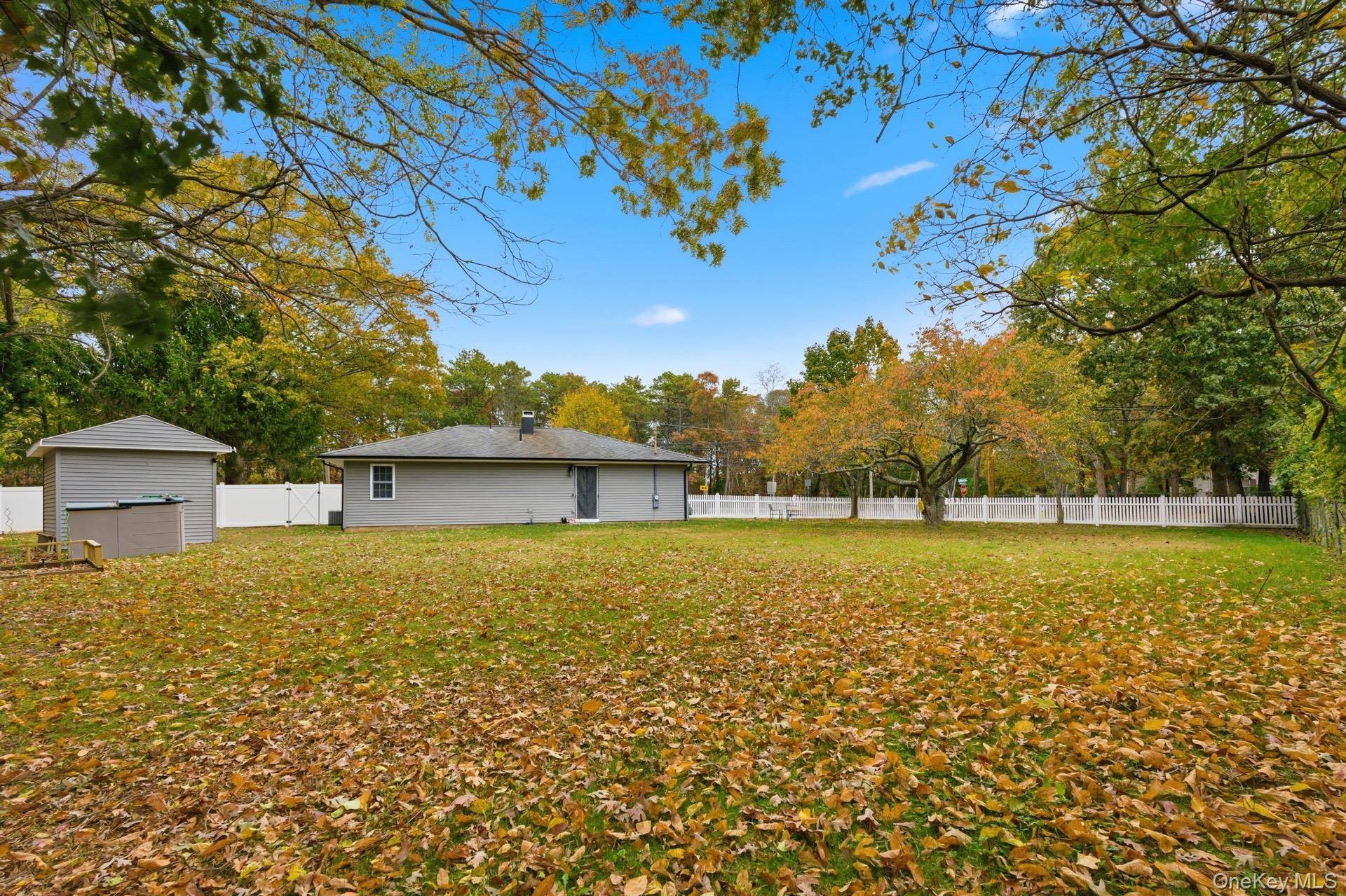 Brookhaven, NY 11719,130 Beaver Dam RD