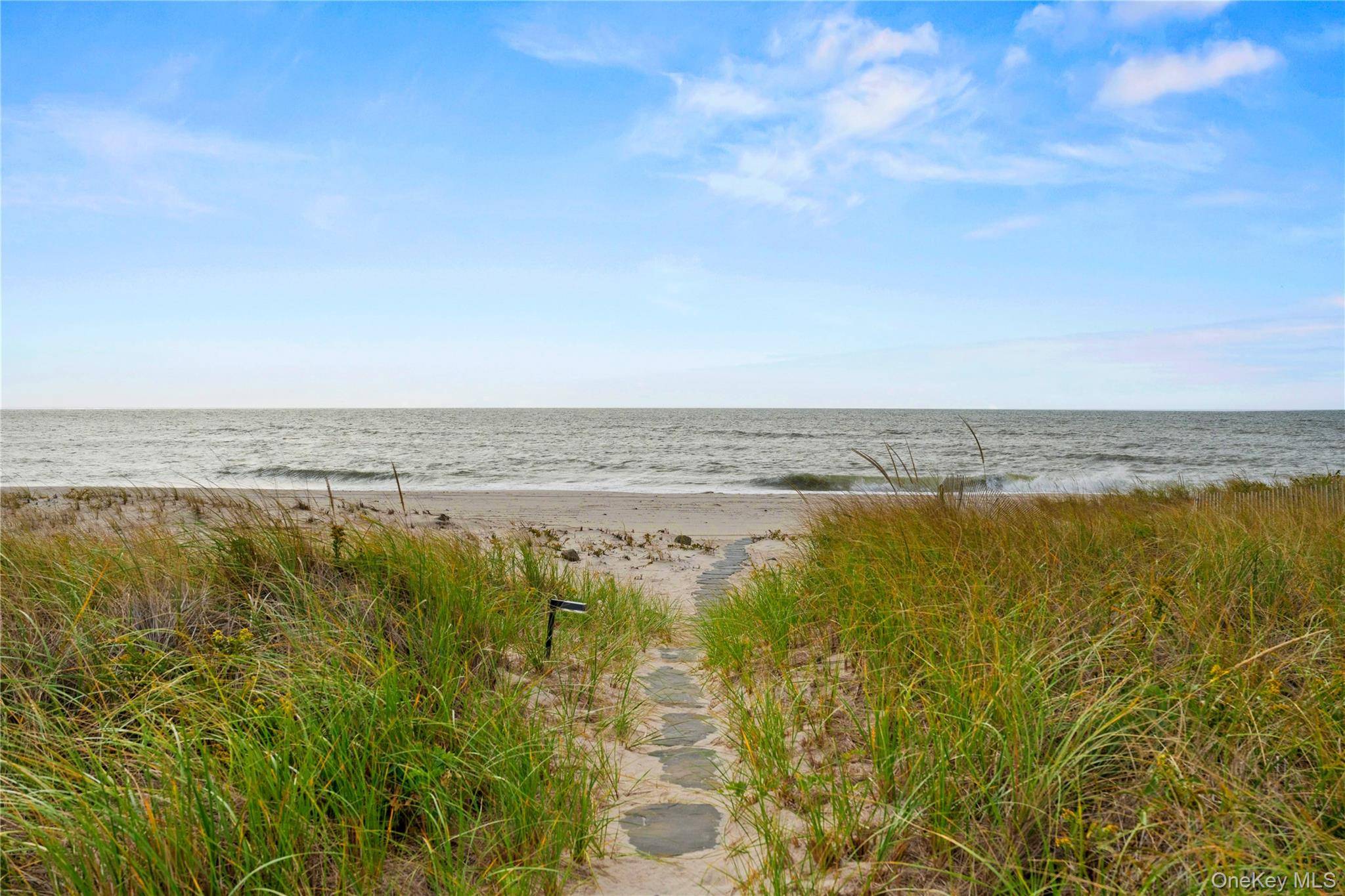 Westhampton, NY 11977,645 Dune RD