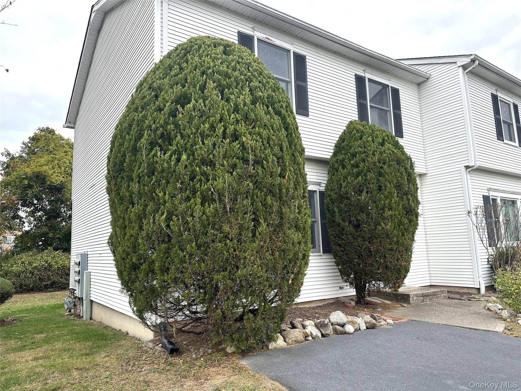 Haverstraw, NY 10993,43 Zugibe CT