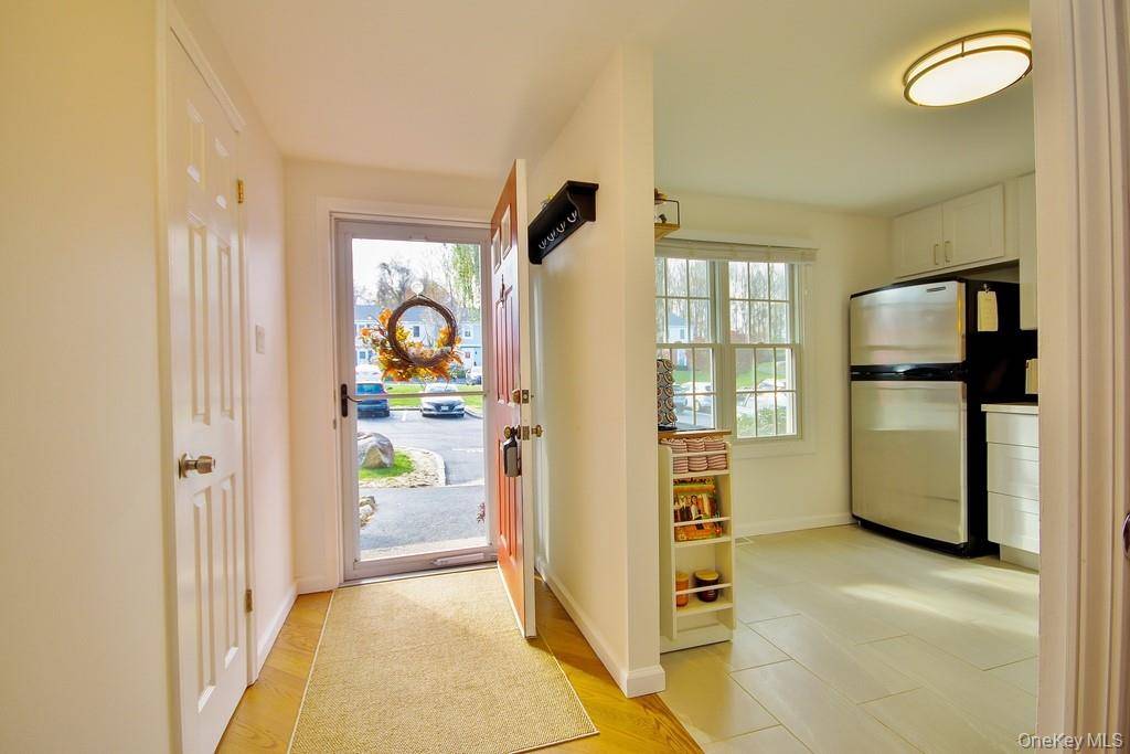 Mahopac, NY 10541,902 Williamsburg DR