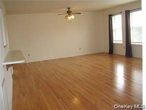 Middletown, NY 10940,118 Deer Ct DR #bldg 5