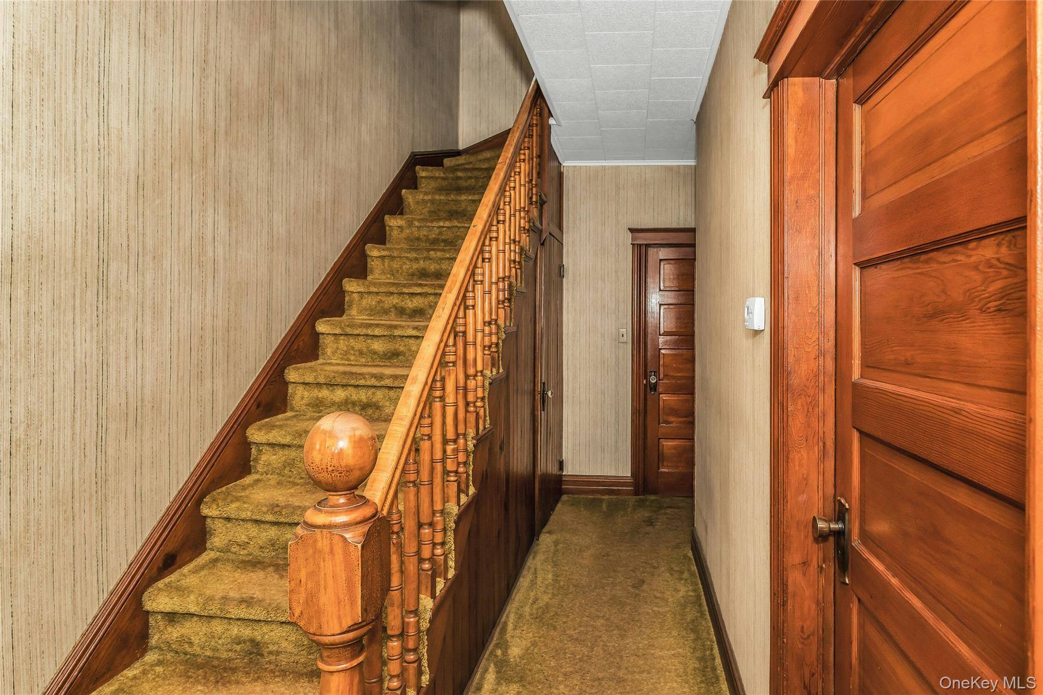 Maspeth, NY 11378,61-22 56th DR