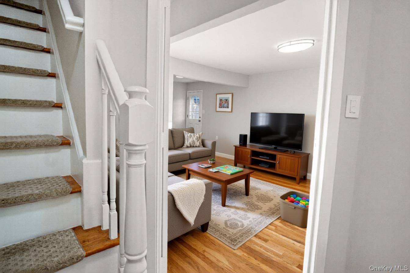 Uniondale, NY 11553,1000 Cleveland ST