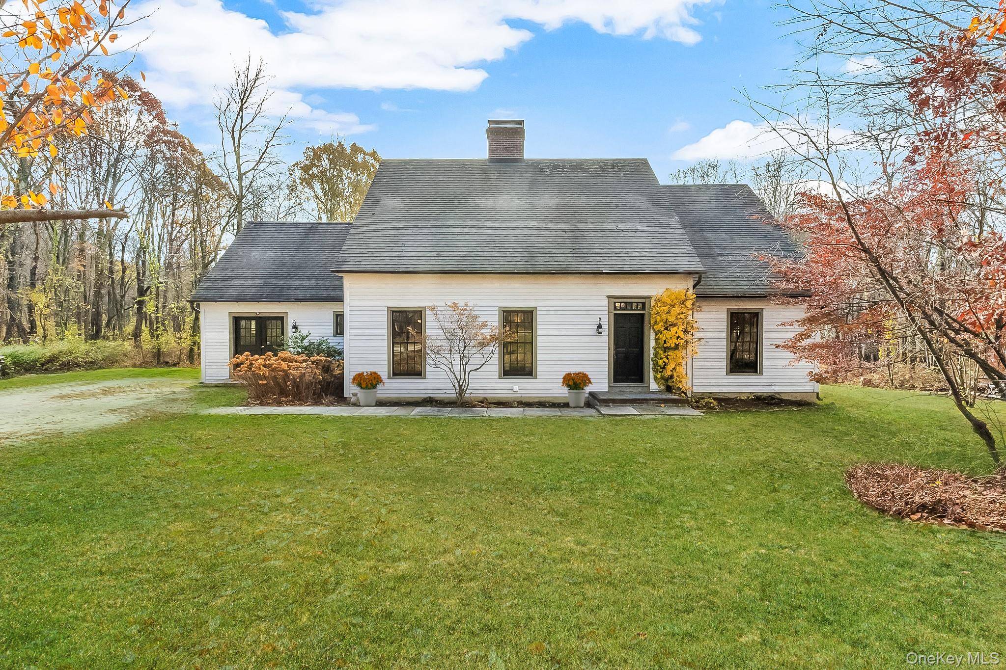 Holmes, NY 12531,331 Grape Hollow RD