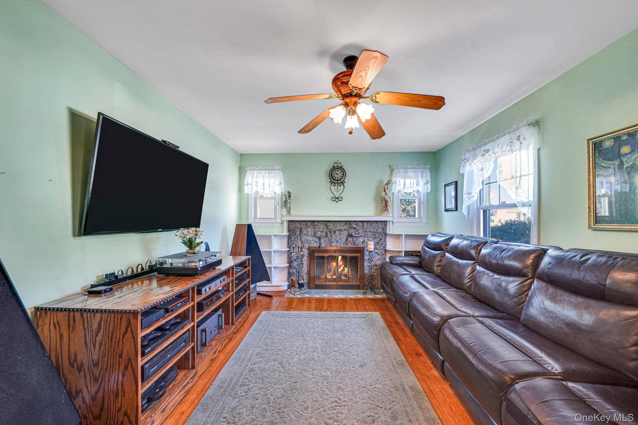 Bellmore, NY 11710,199 Claxton AVE