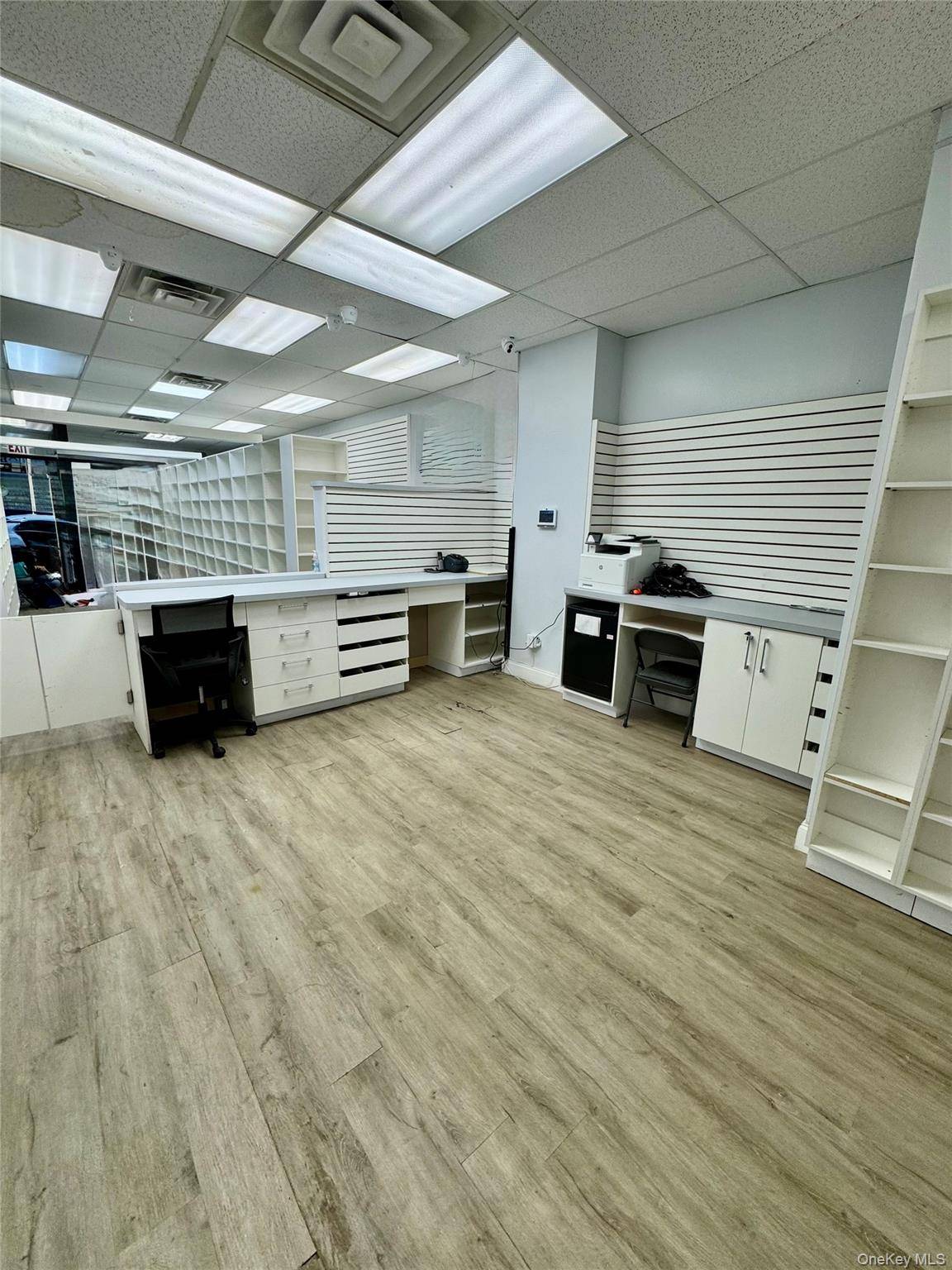 Jamaica, NY 11418,116-17 Jamaica Ave