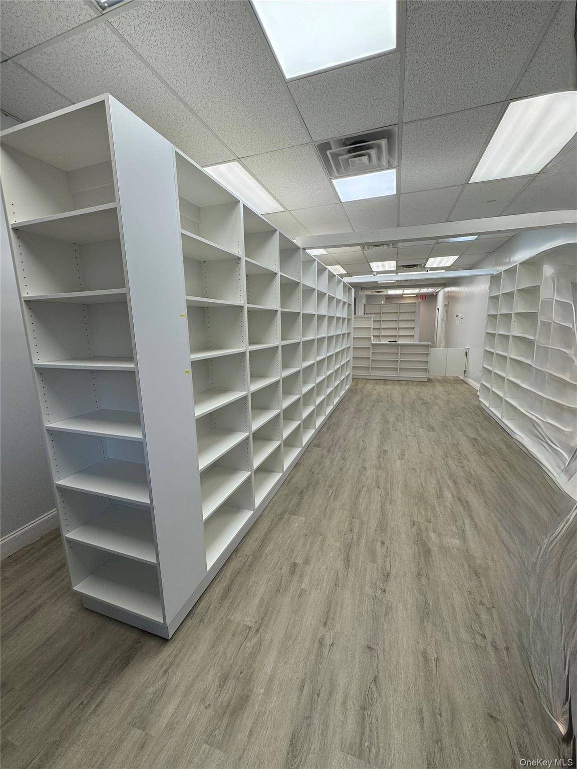 Jamaica, NY 11418,116-17 Jamaica Ave