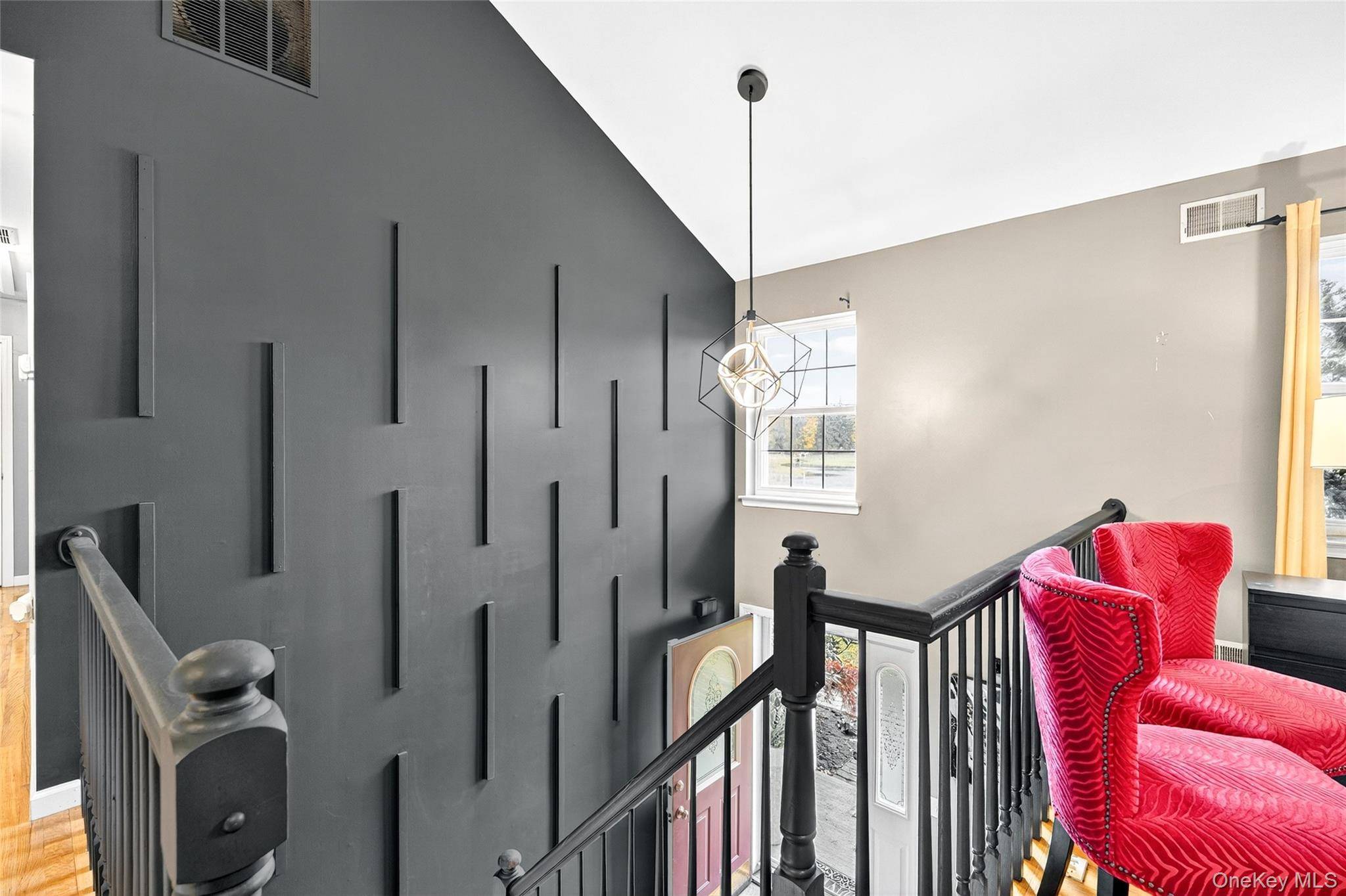 New Windsor, NY 12553,131 Erie AVE