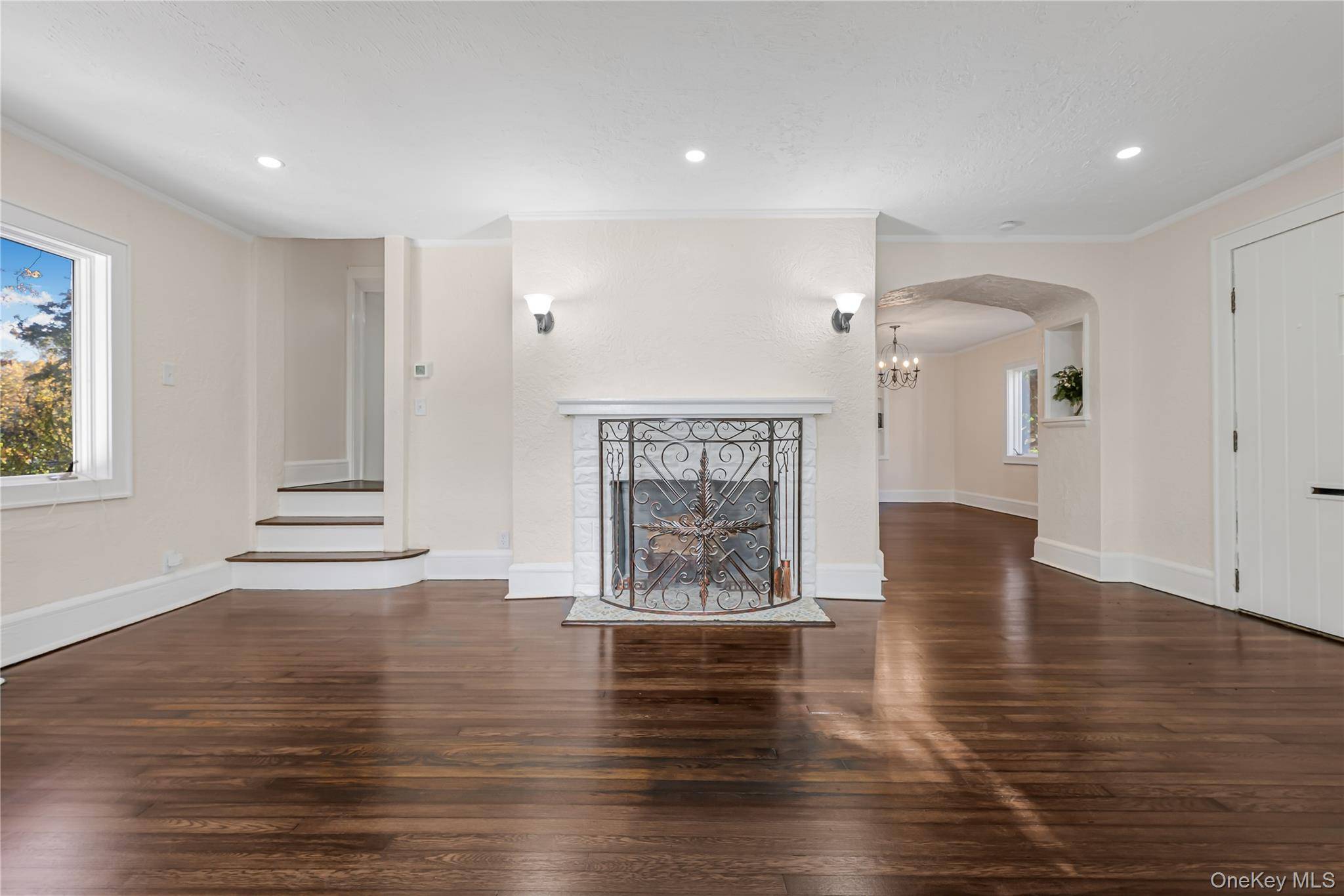 Hartsdale, NY 10530,39 Hillcrest Rd