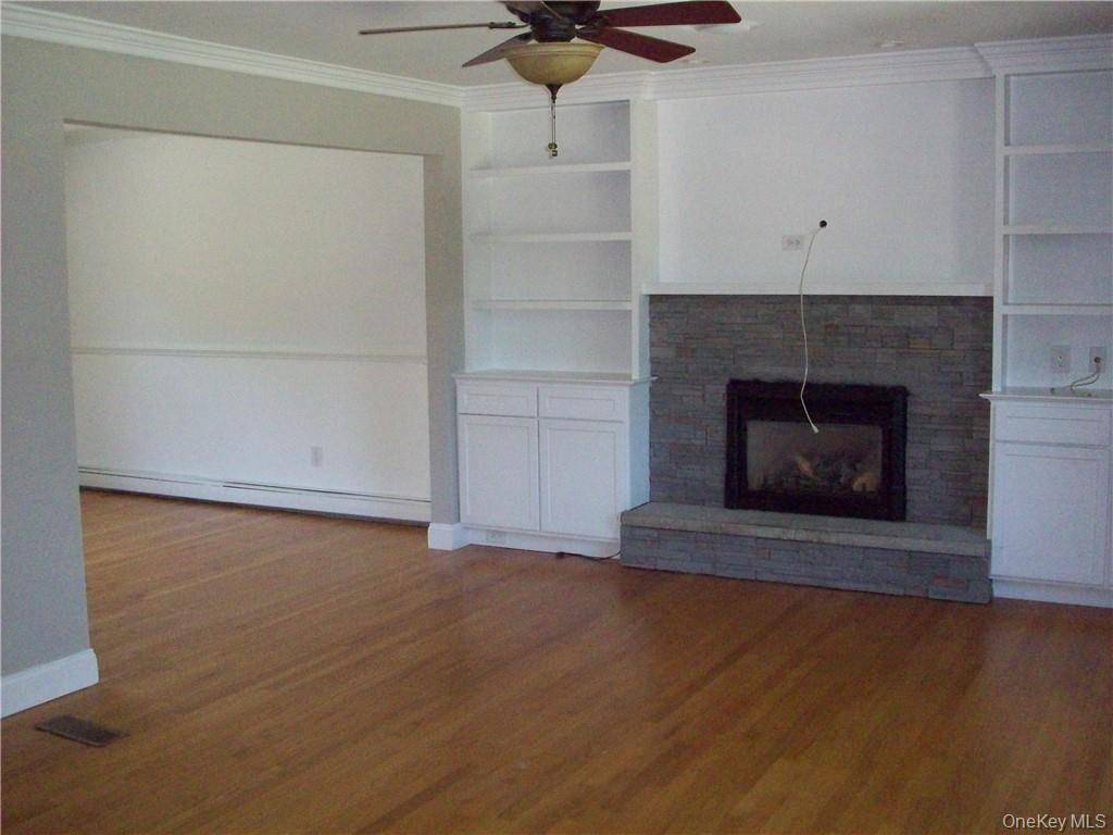 Hopewell Junction, NY 12533,6 Regent DR