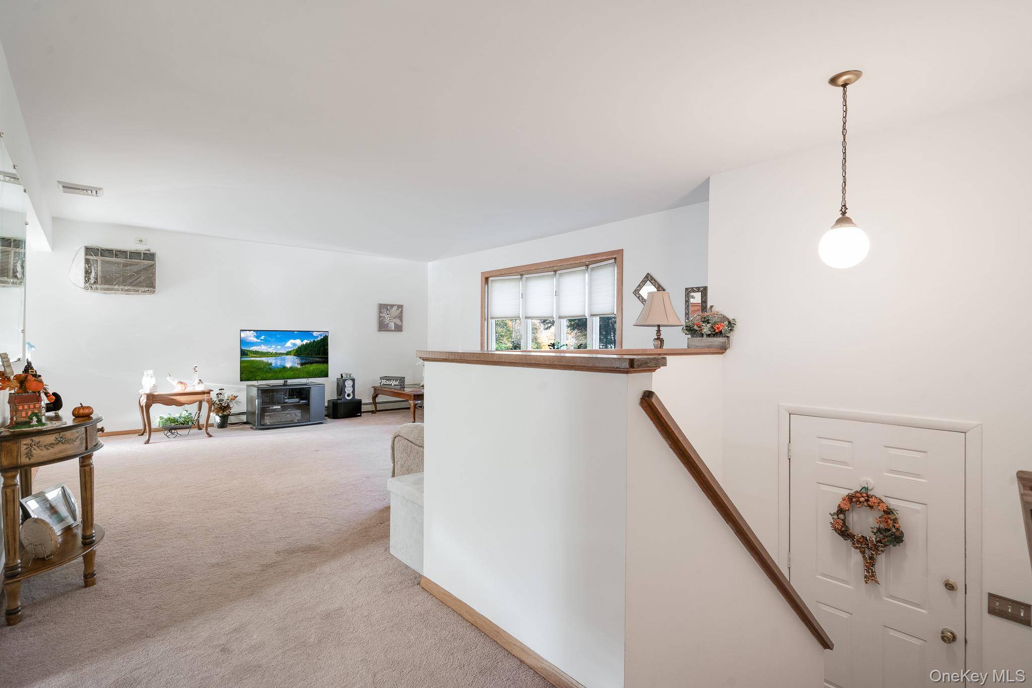 Wappingers Falls, NY 12590,8 Nicole DR