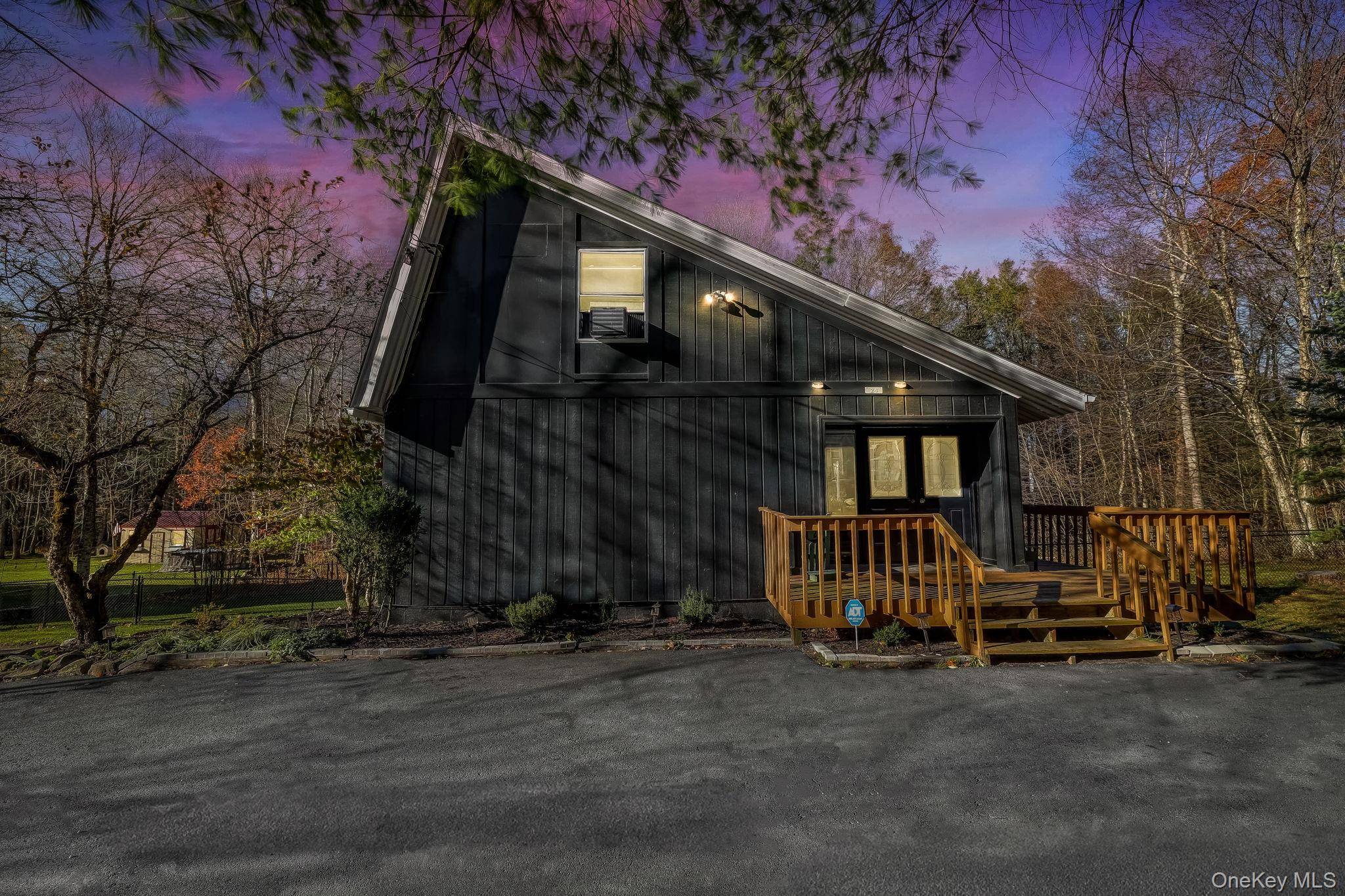 Woodridge, NY 12789,24 Aspen LN