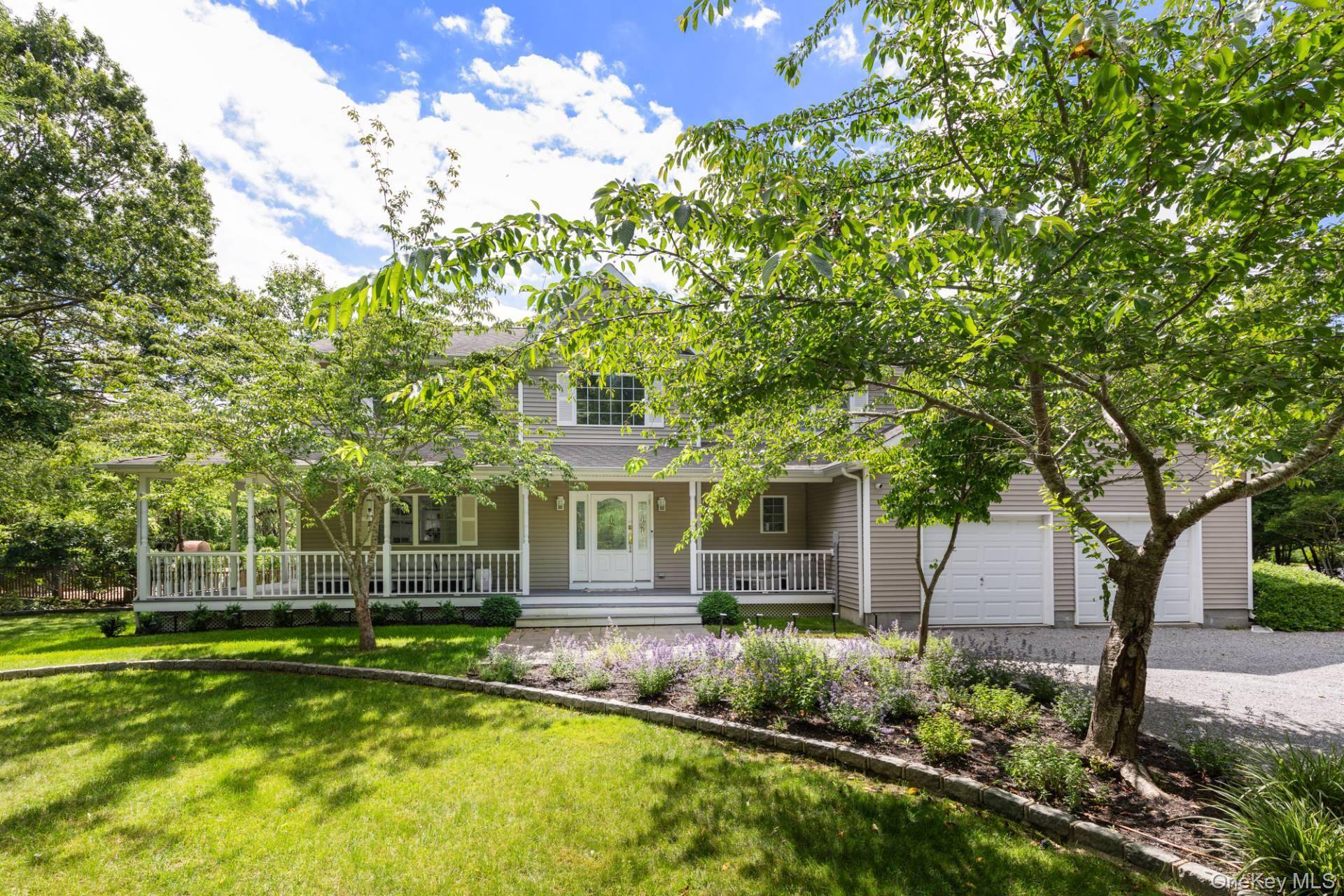 Southampton, NY 11968,167 Tuckahoe LN