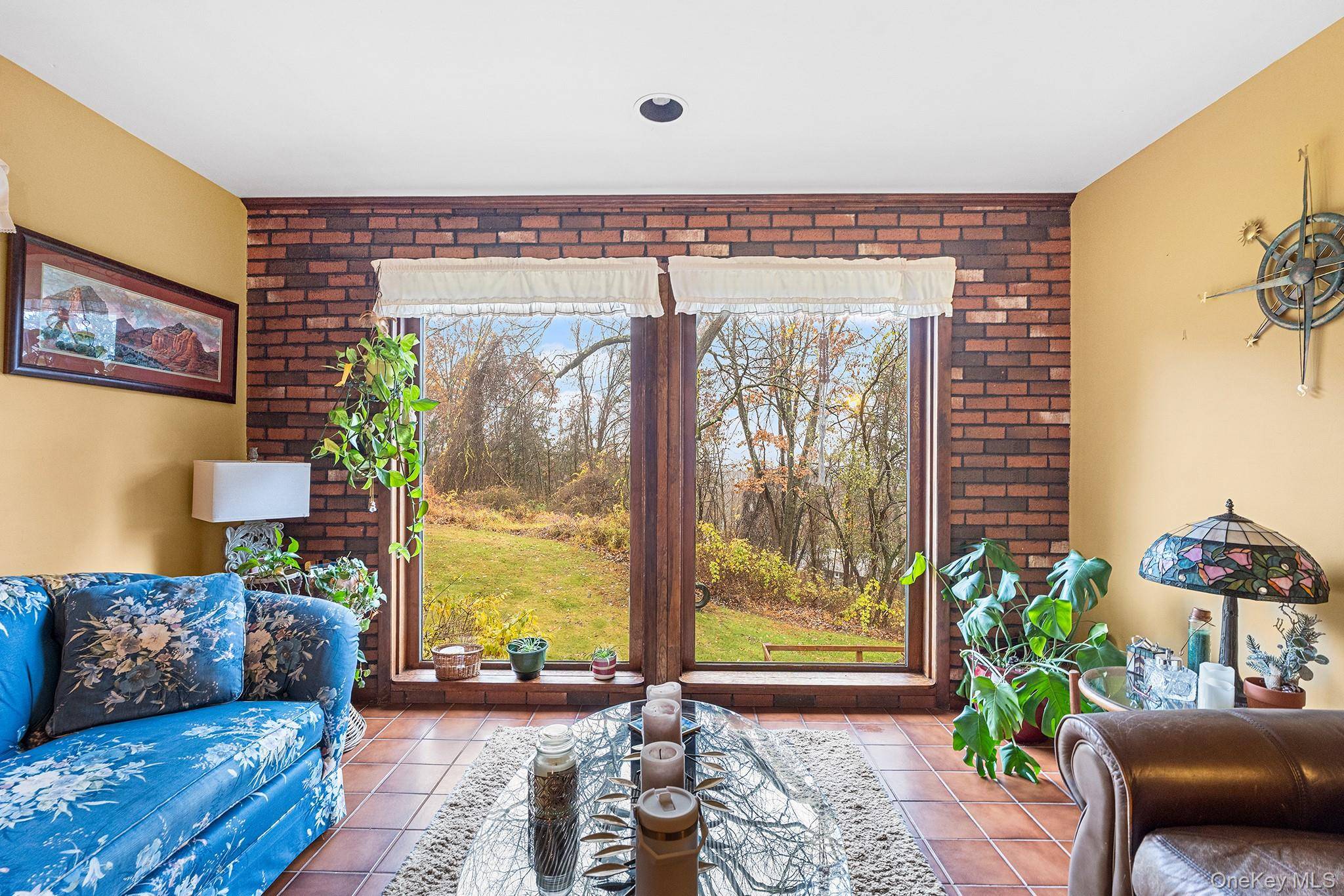 Poughquag, NY 12570,12 Cedar LN