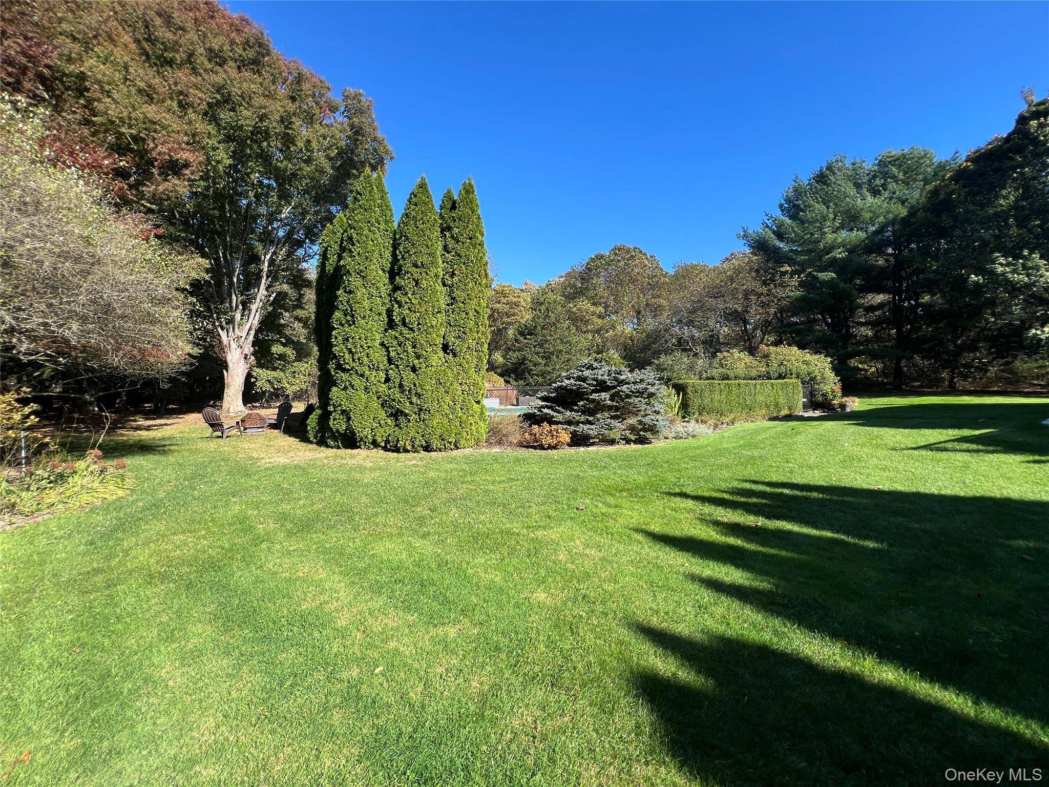 Manorville, NY 11949,48 Windcrest DR