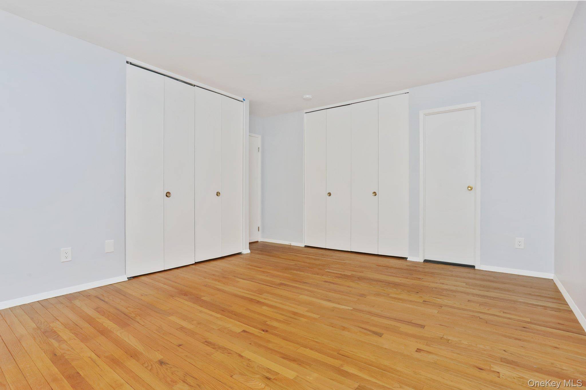 Yorktown Heights, NY 10598,34 Warwick PL #D