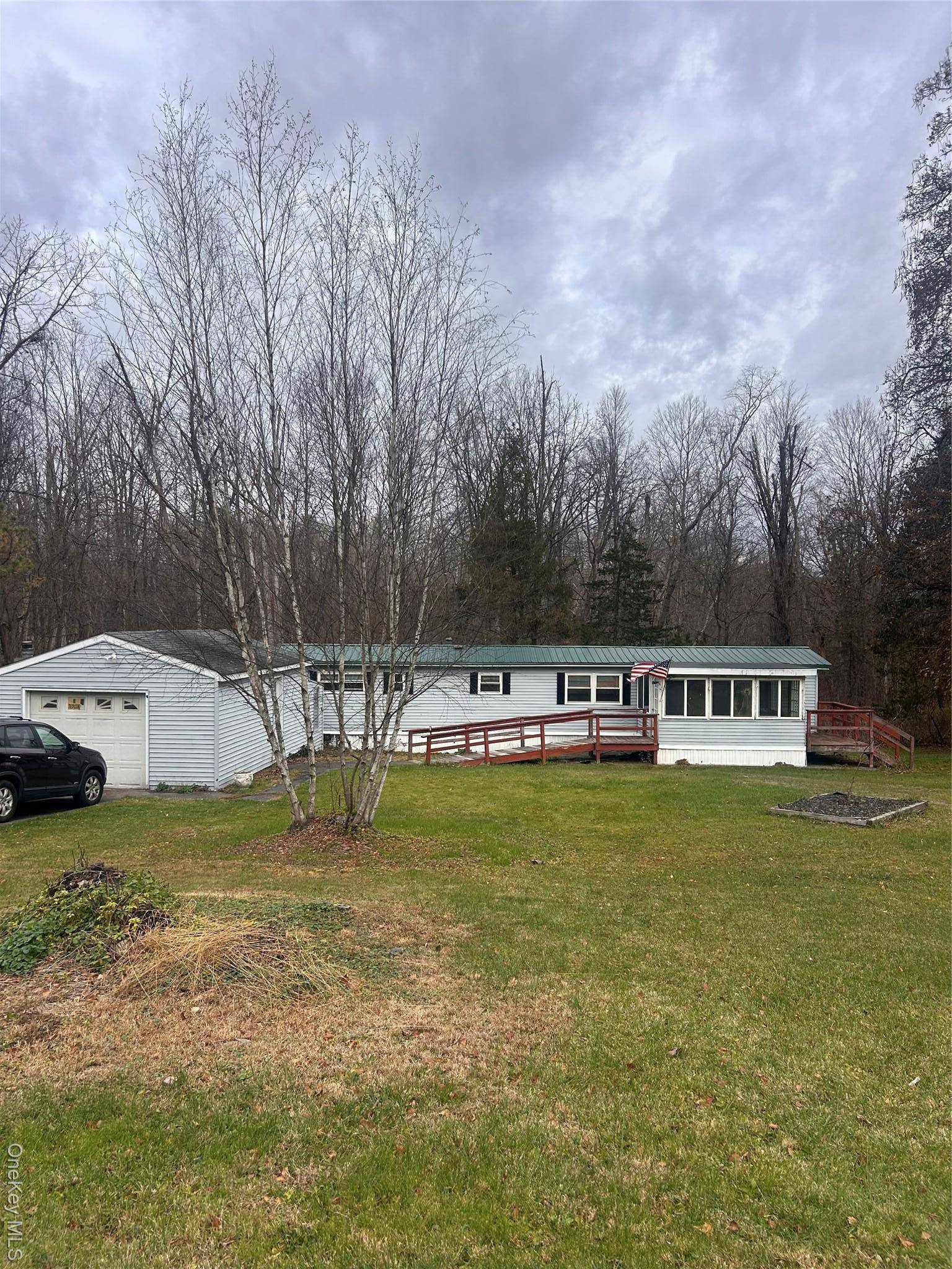 Kerhonkson, NY 12446,1365 Berme RD