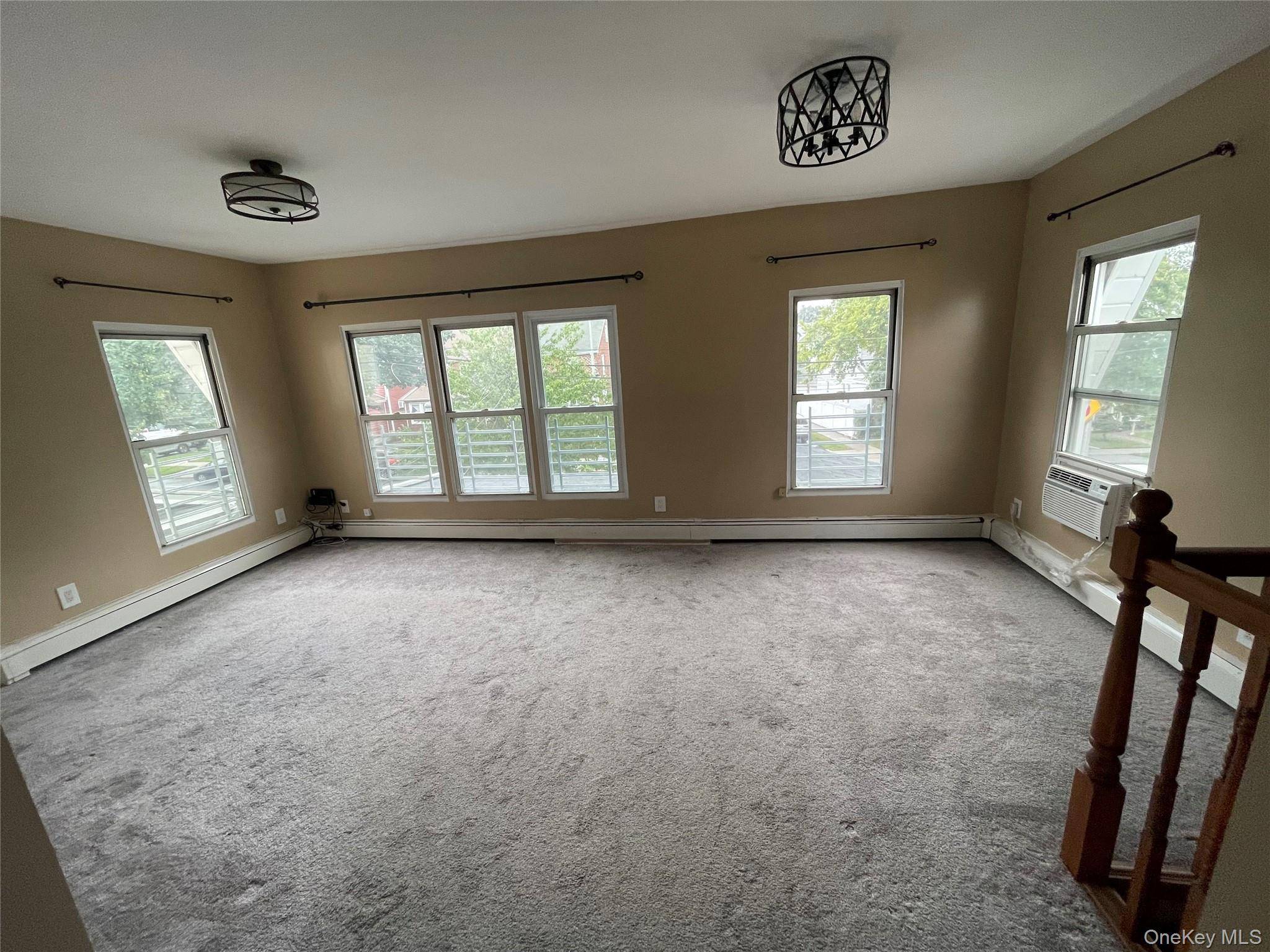 Bellerose, NY 11426,8901 249th ST