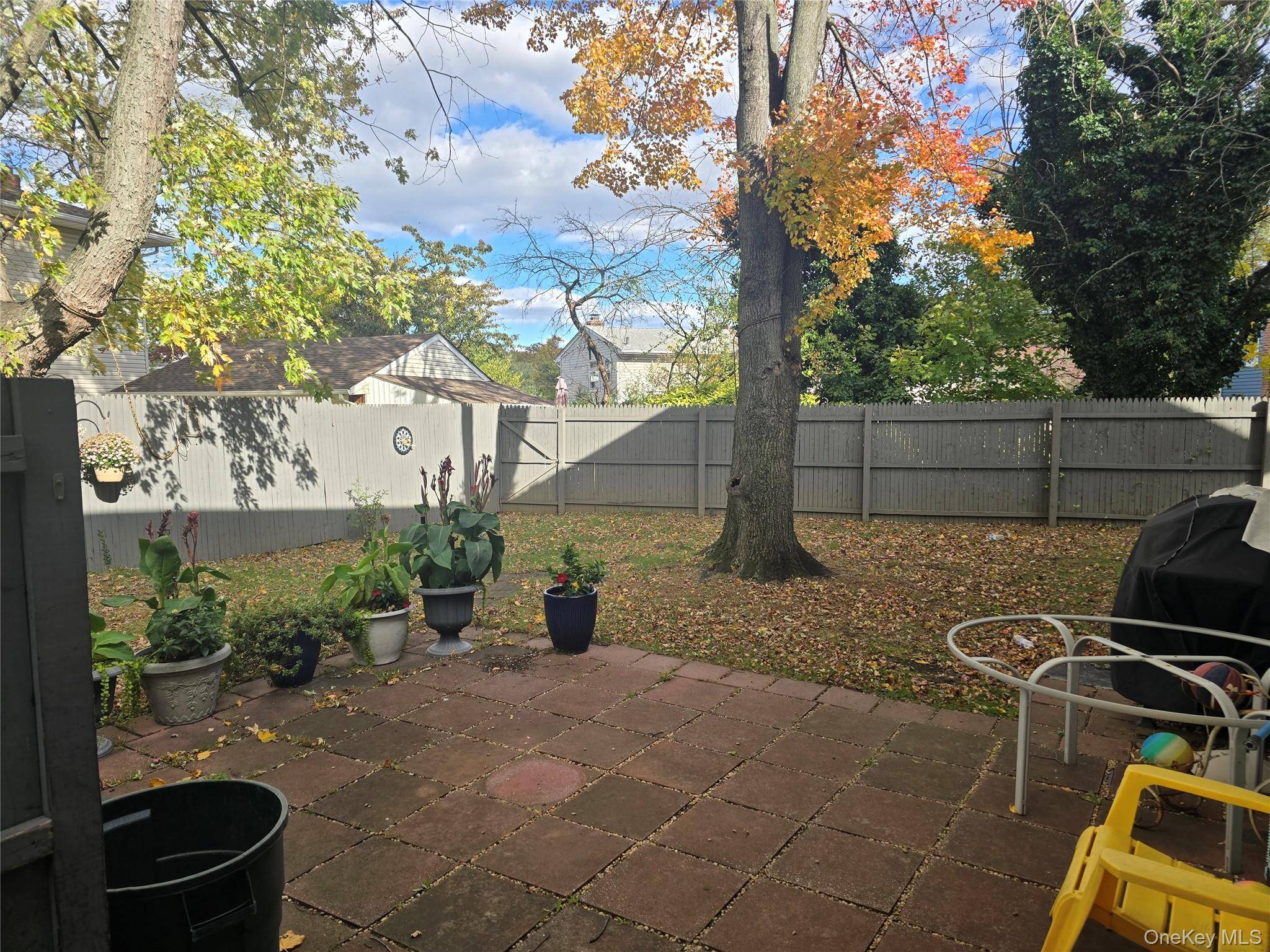 West Hempstead, NY 11552,1010 Hempstead AVE