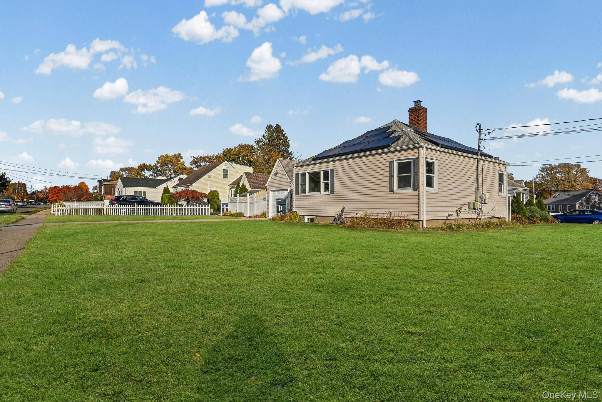 Farmingdale, NY 11735,63 Cedar AVE