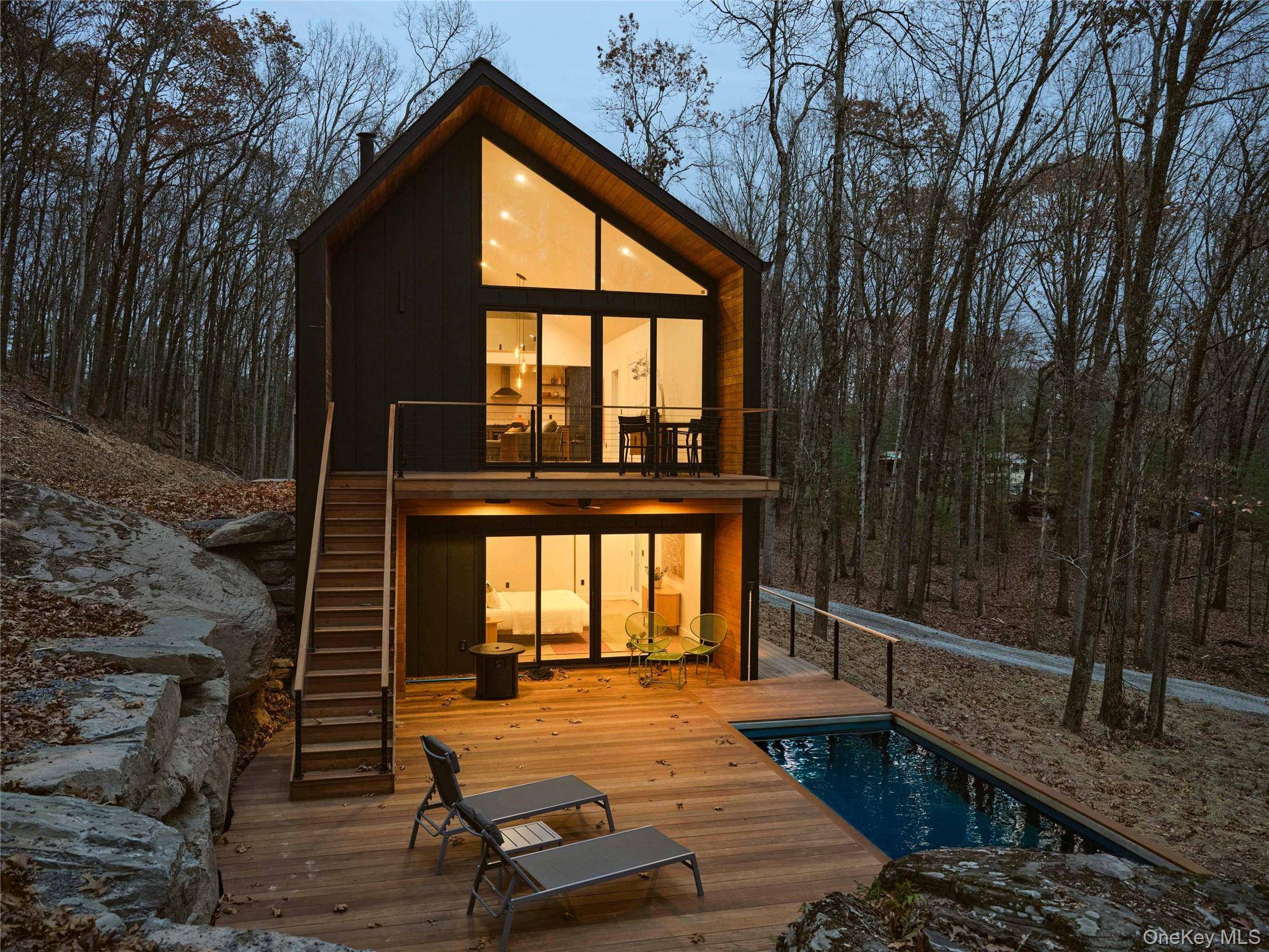 Callicoon, NY 12723,18 Naomi DR