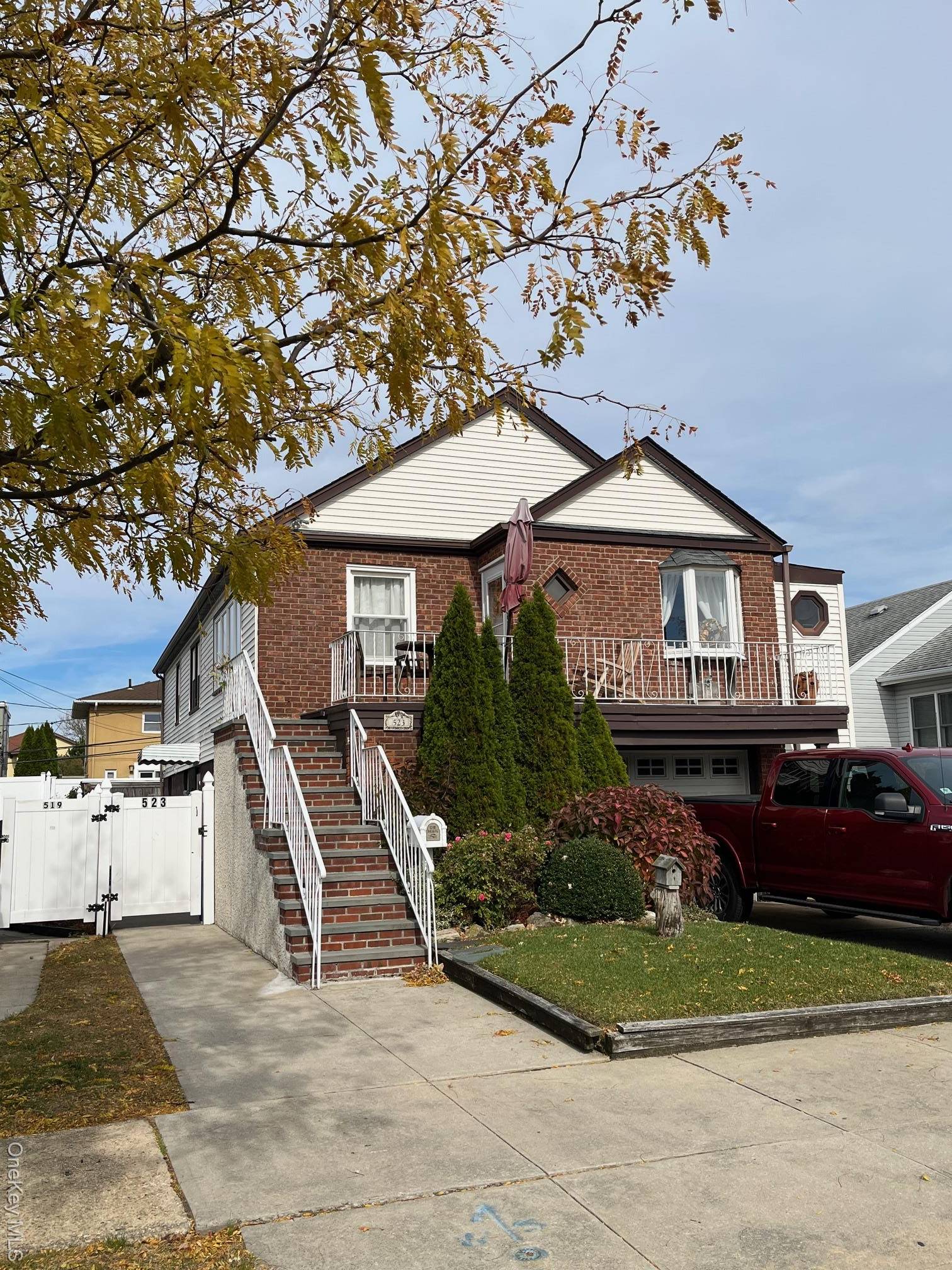 Long Beach, NY 11561,523 E Harrison ST