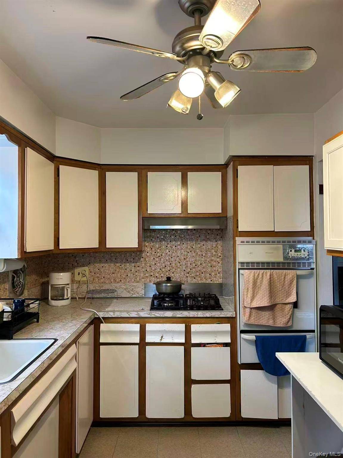 Flushing, NY 11354,14445 25th DR