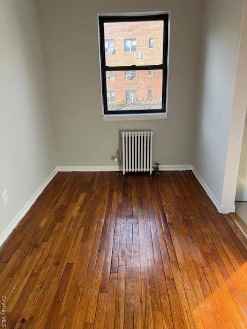 Bayside, NY 11361,47-14 217th ST #2B