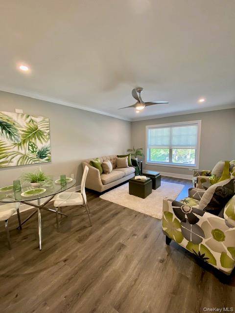 Glen Cove, NY 11542,100 Glen ST #N2316