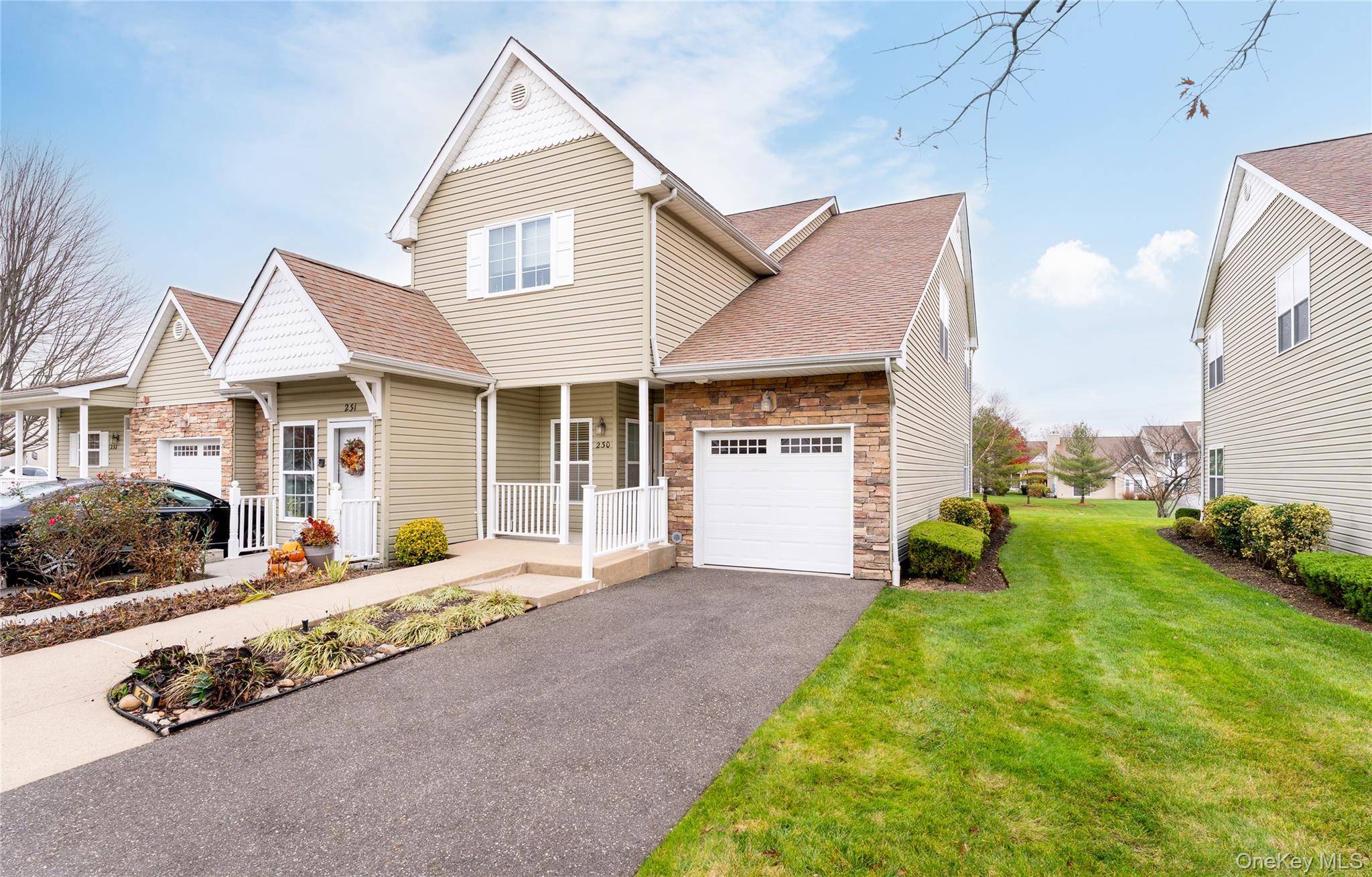 Mount Sinai, NY 11766,230 Ira RD #230