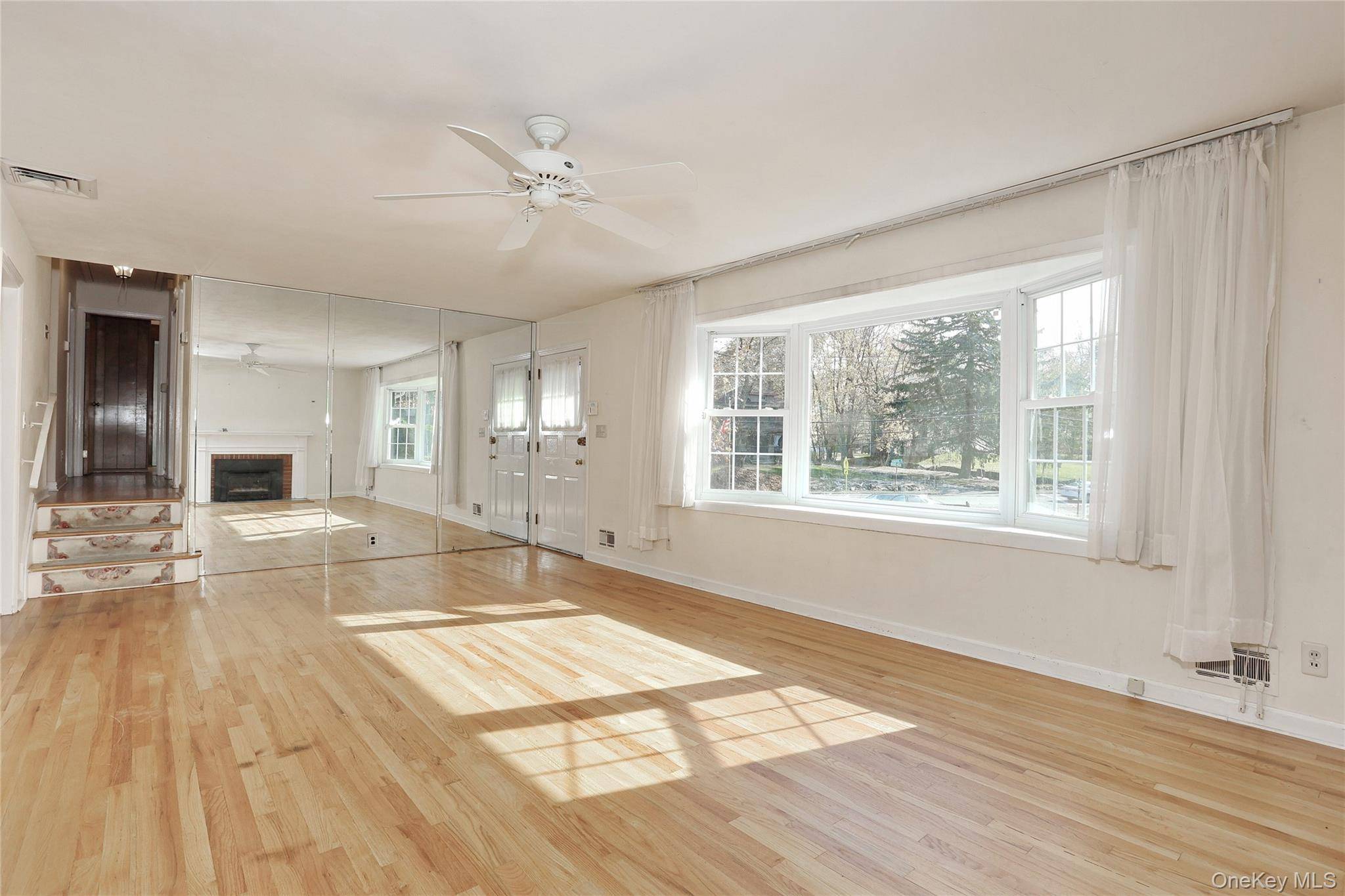 New City, NY 10956,2 Prides XING