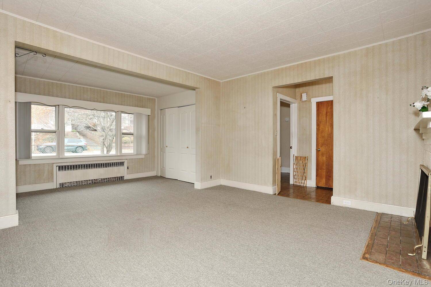 Nyack, NY 10960,221 N Midland AVE