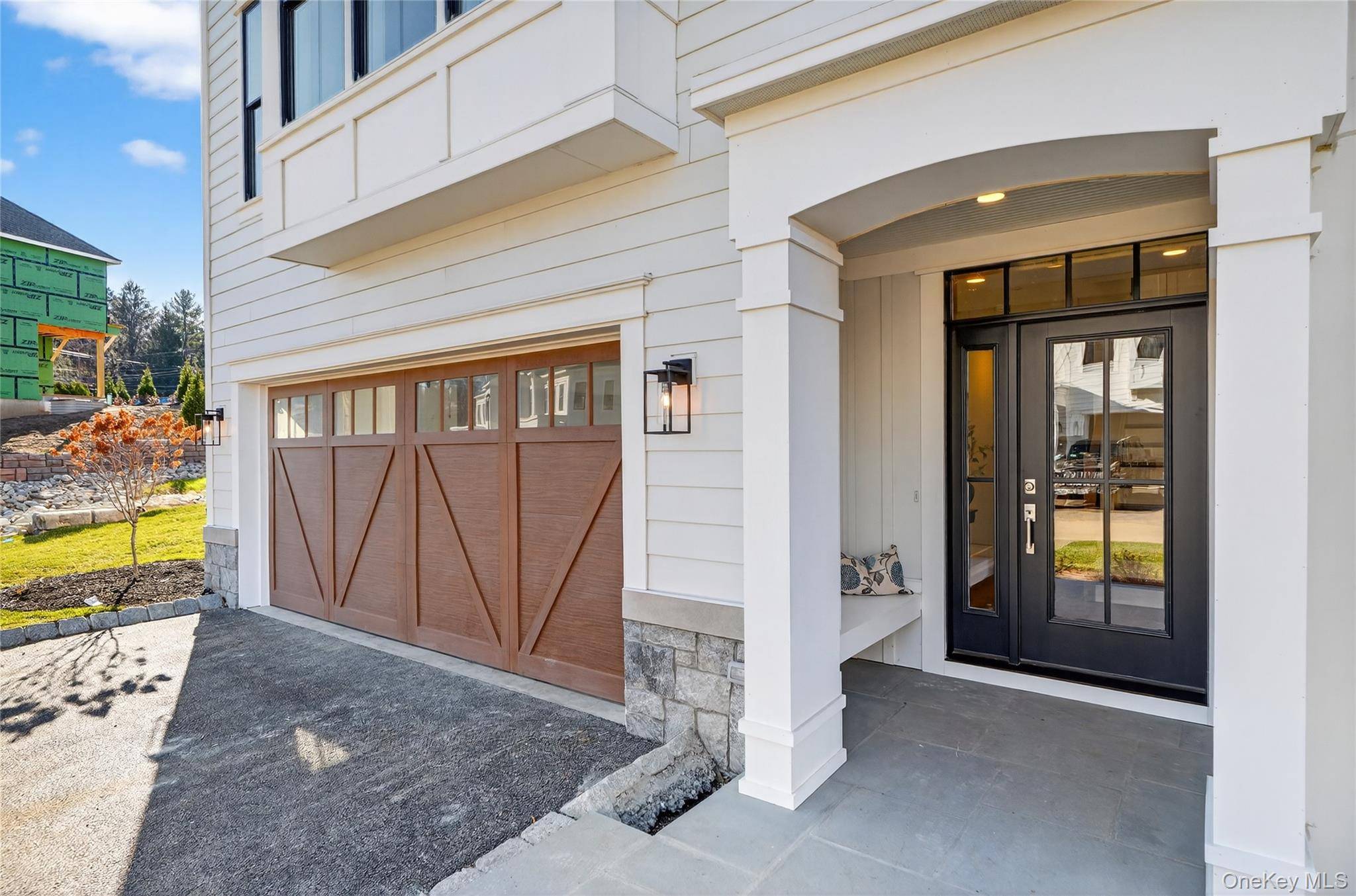 Yorktown Heights, NY 10598,1811 Soundview CT