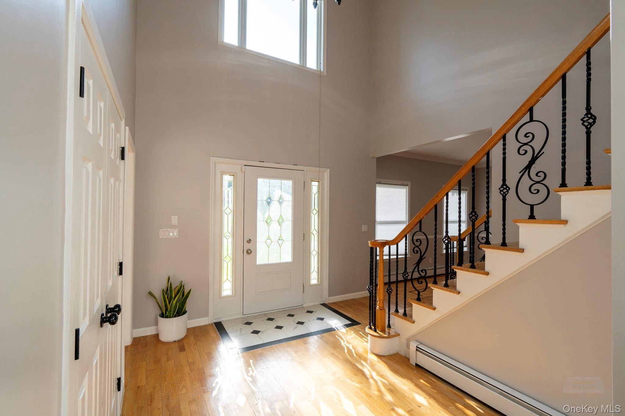 New Windsor, NY 12553,107 Denniston DR