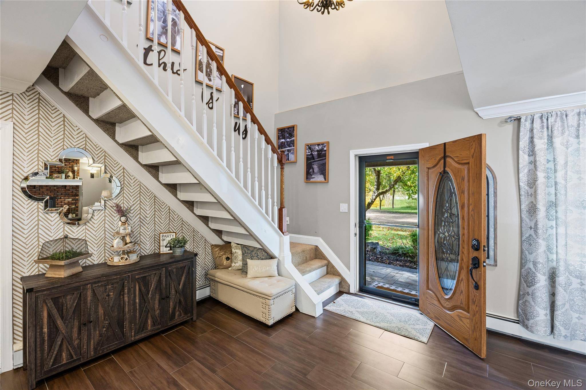 Lake Grove, NY 11755,37 Lakeside AVE