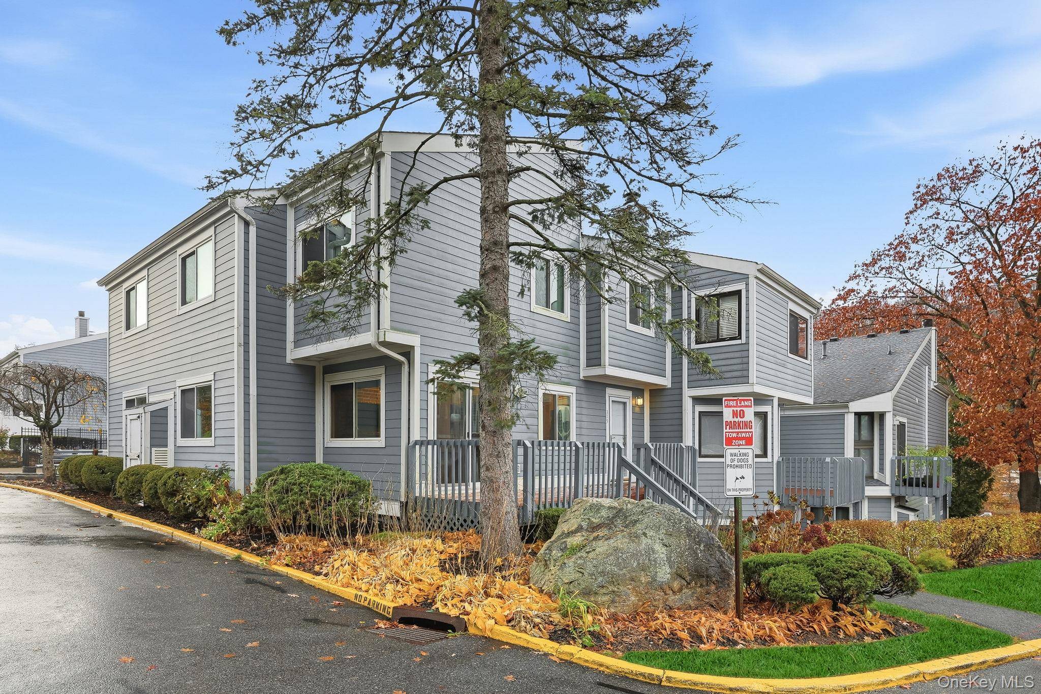 Mount Kisco, NY 10549,25 Barker ST #315