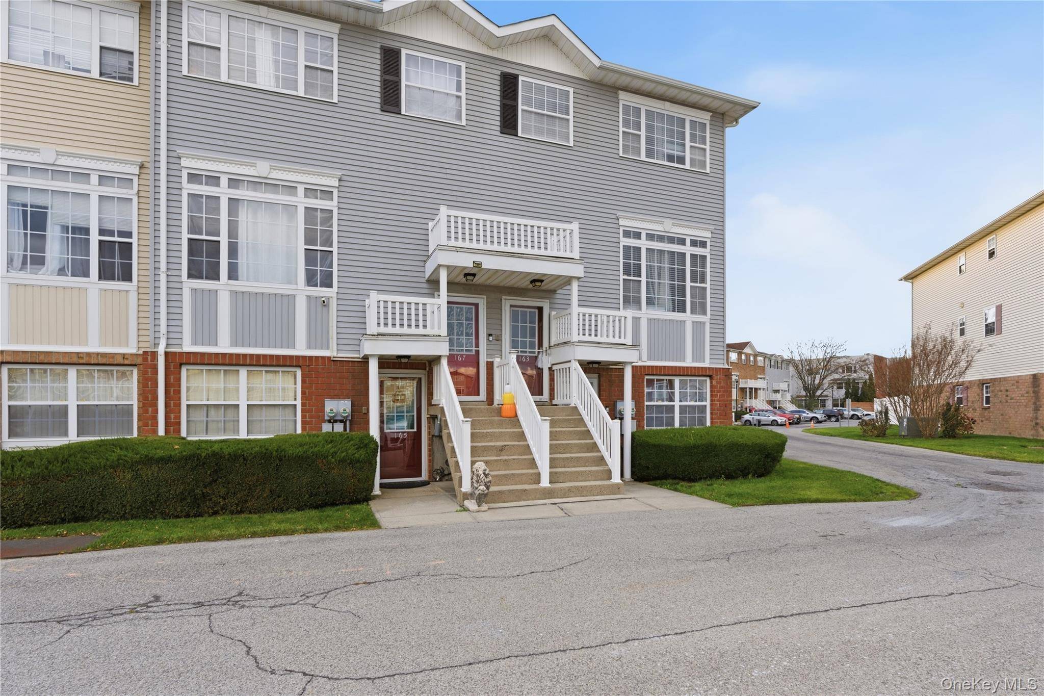 Bronx, NY 10473,163 Surf DR