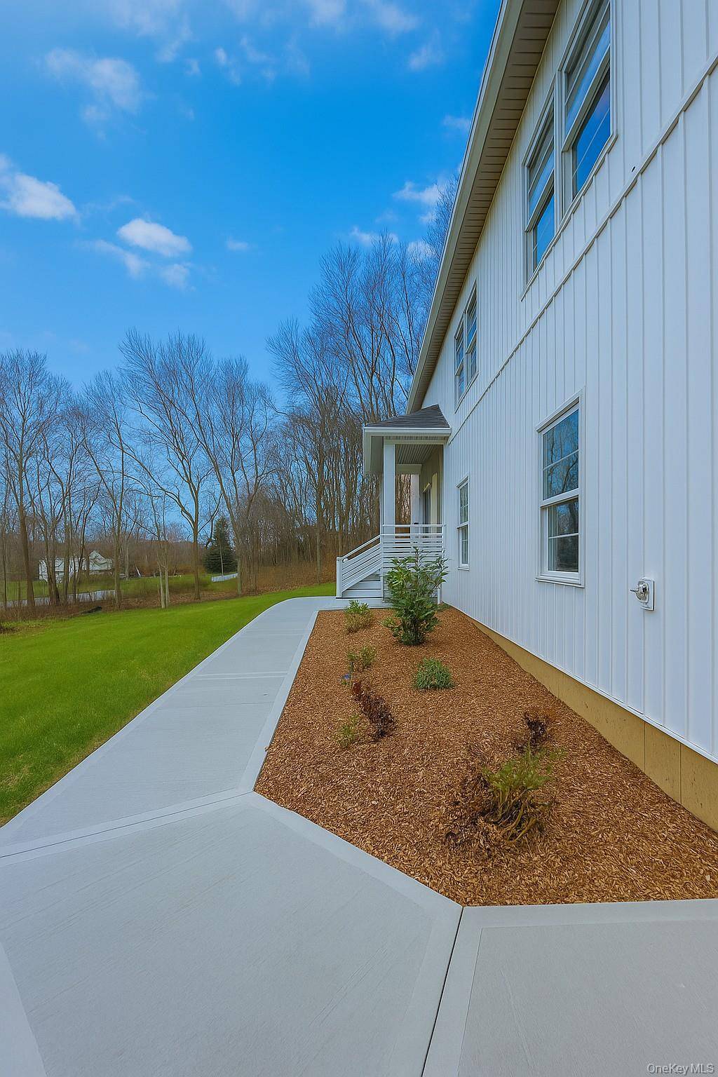 Stormville, NY 12582,248 Route 216