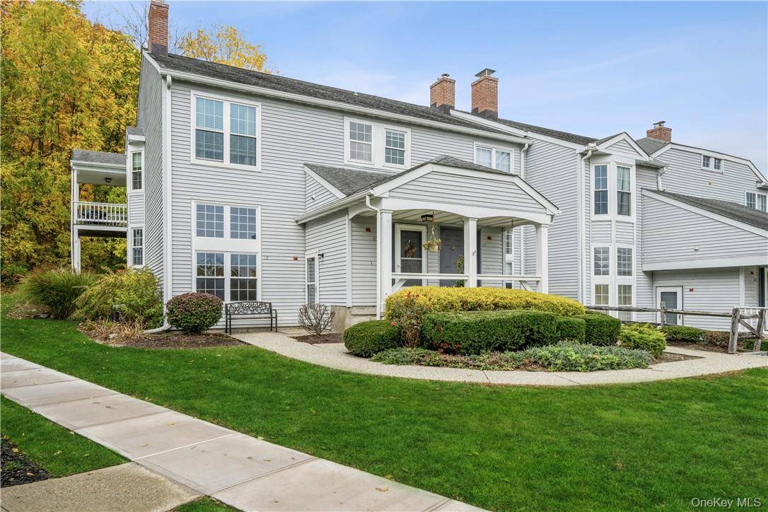 Warwick, NY 10990,27 The KNLS