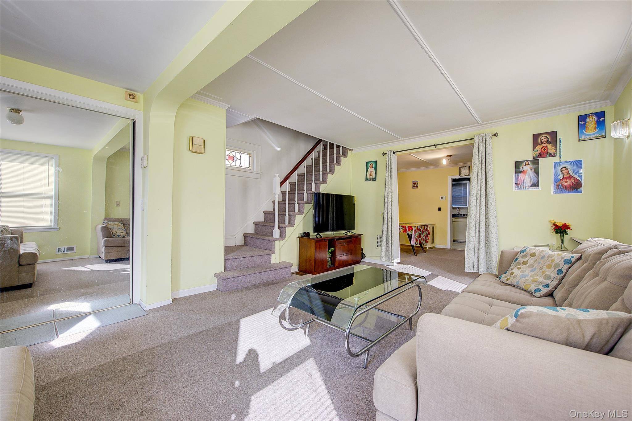 Queens Village, NY 11428,89-57 218 ST