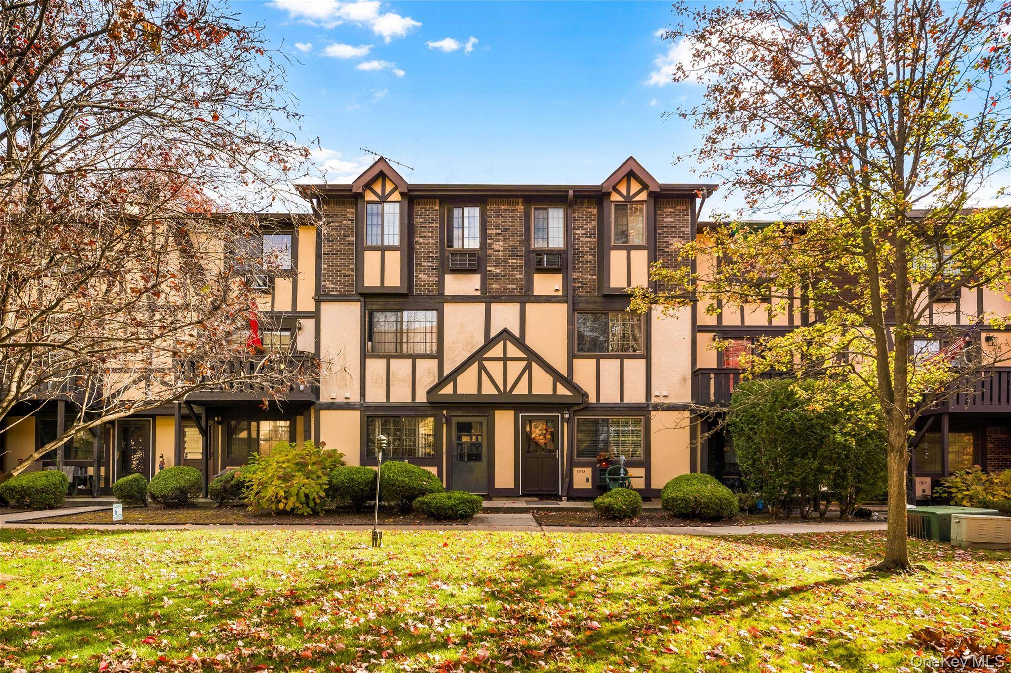 Staten Island, NY 10314,155A Devon Loop