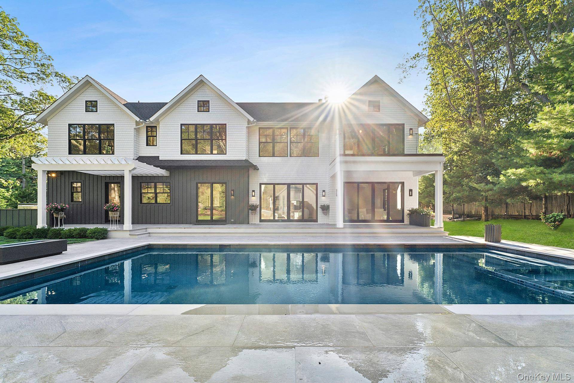 Sag Harbor, NY 11963,7 Rosemary LN