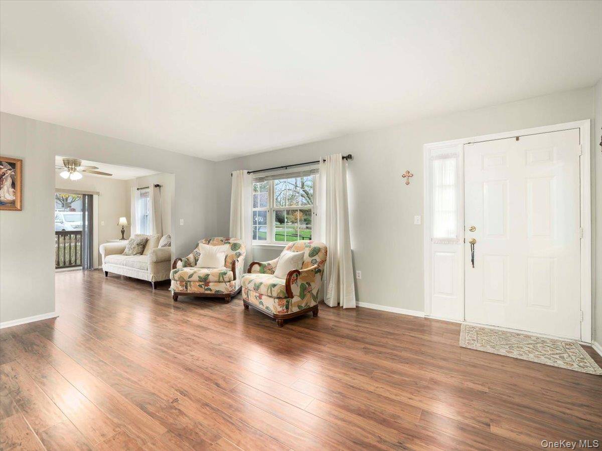 Pearl River, NY 10965,460 E Crooked Hill RD