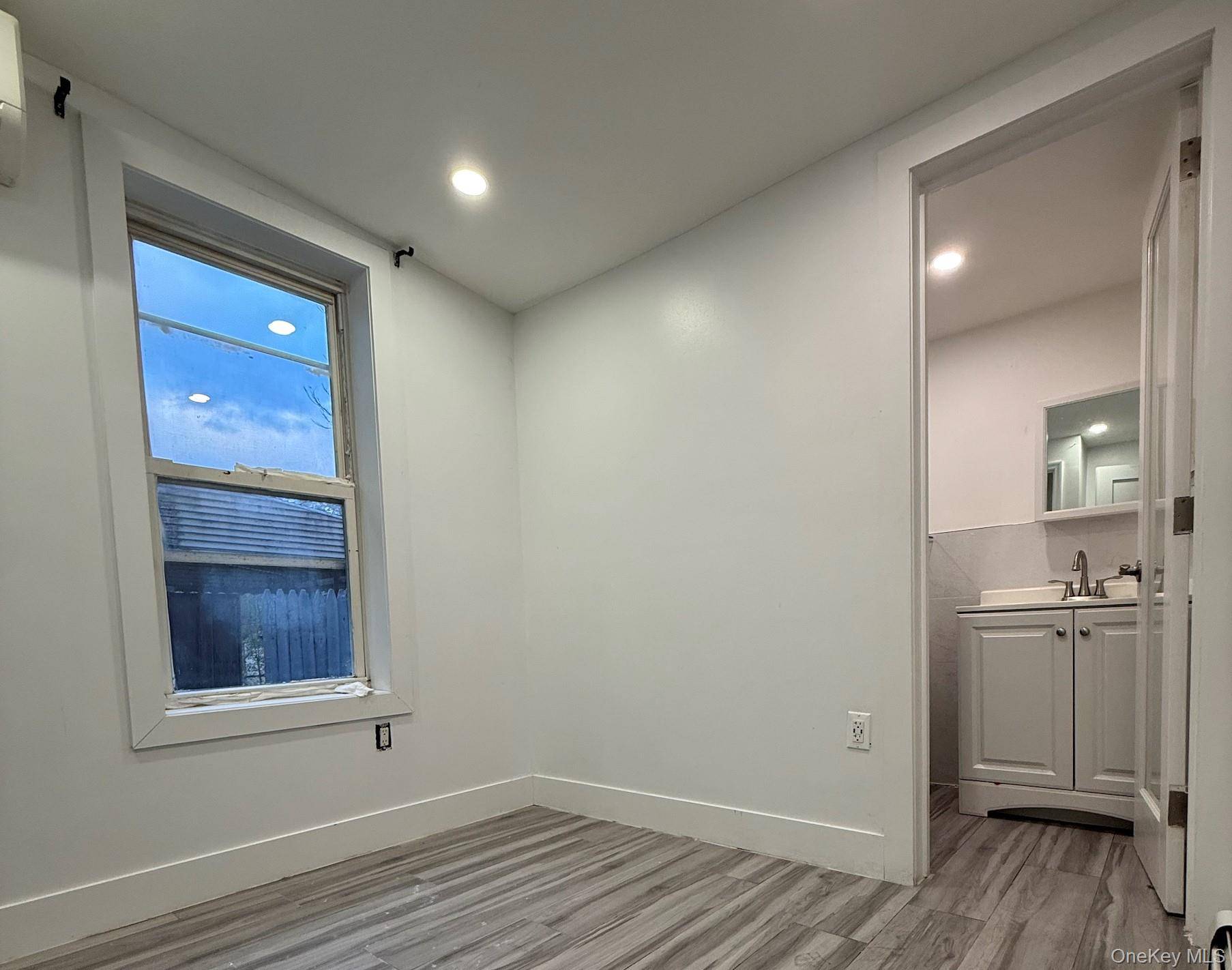 Flushing, NY 11355,5423 153rd ST