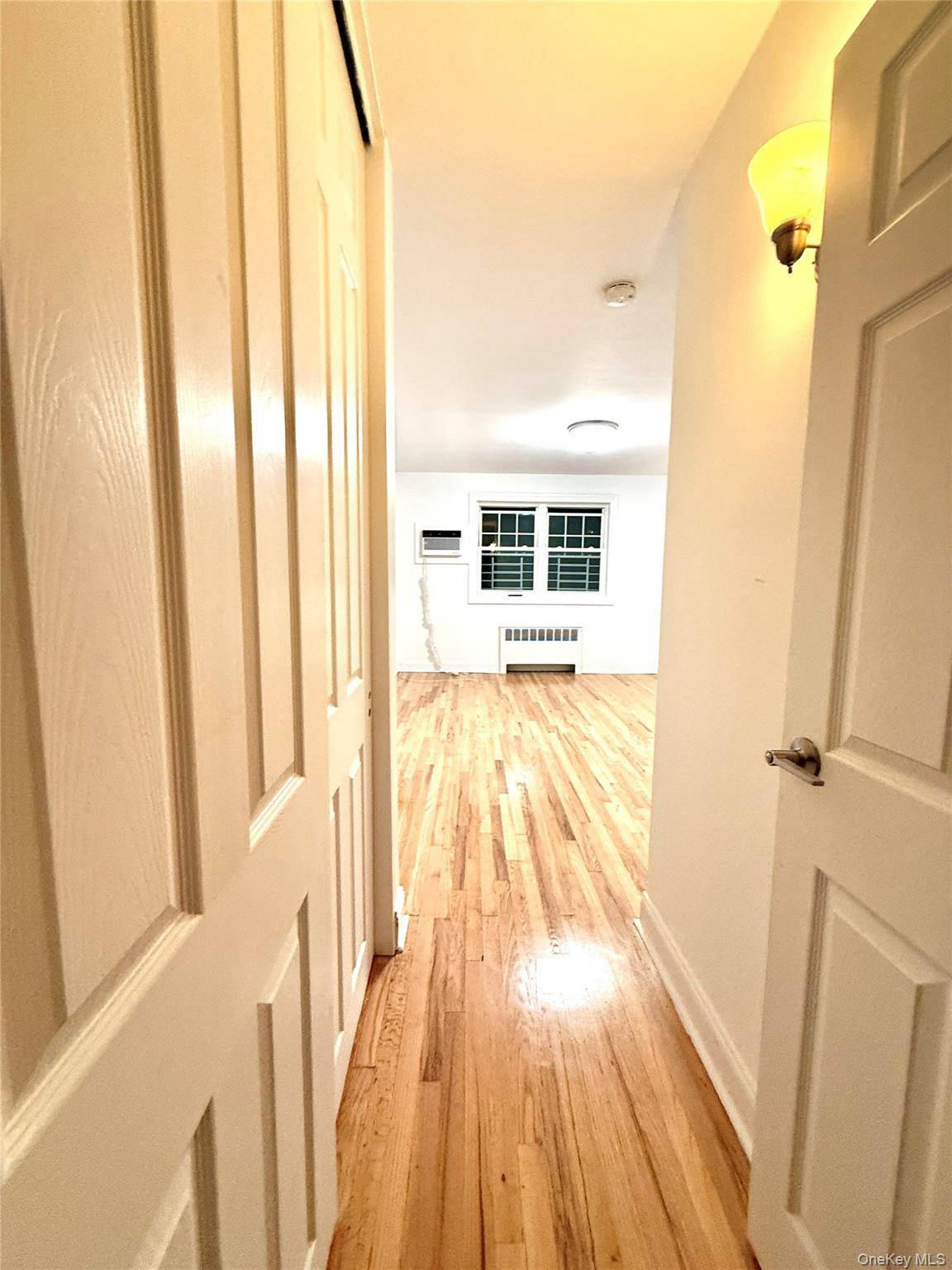 Oakland Gardens, NY 11364,22406 Springfield BLVD #7815 B