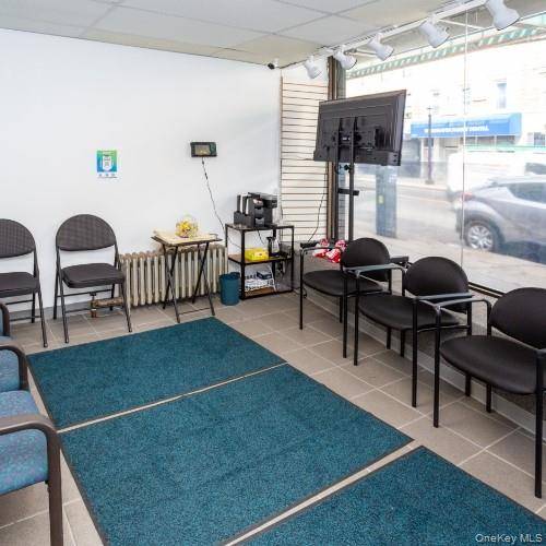 Woodhaven, NY 11421,8620 Jamaica AVE #Storefront