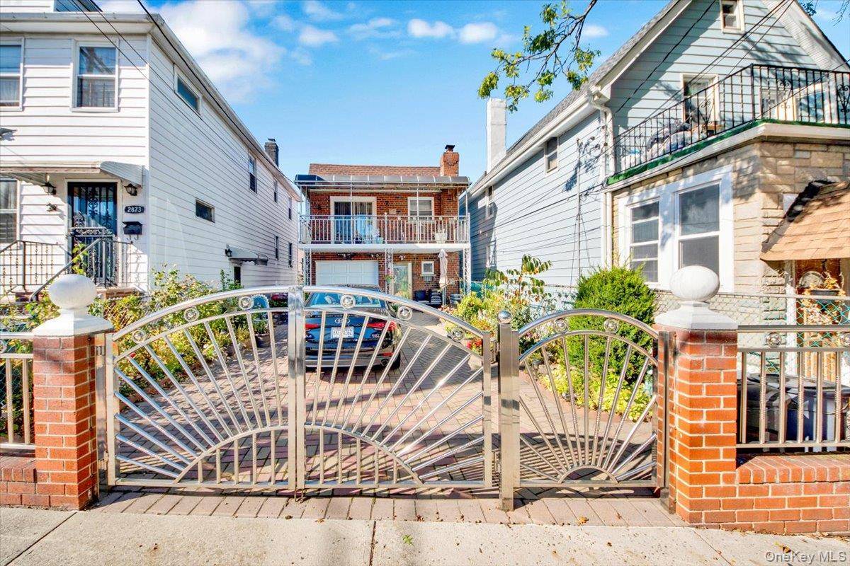 Bronx, NY 10461,2877 Waterbury AVE