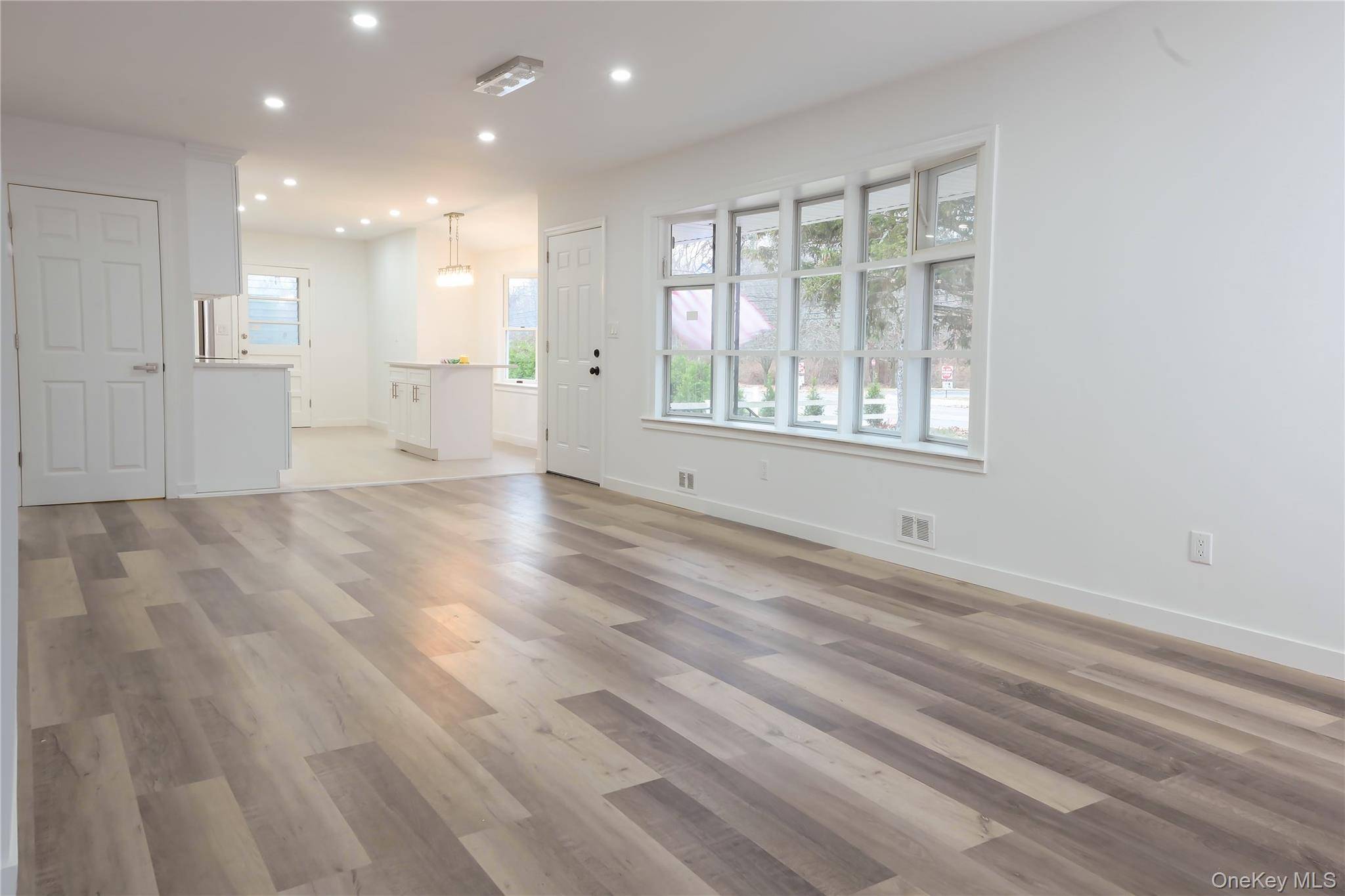 Bohemia, NY 11716,741 Ocean AVE